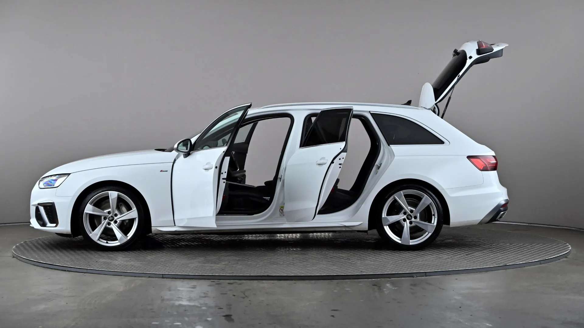 2022 AUDI A4 2022 AUDI A4