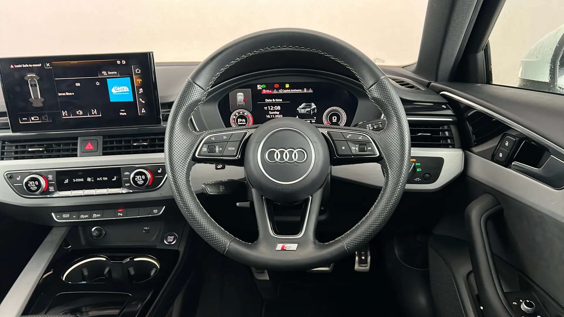 2022 AUDI A4 2022 AUDI A4