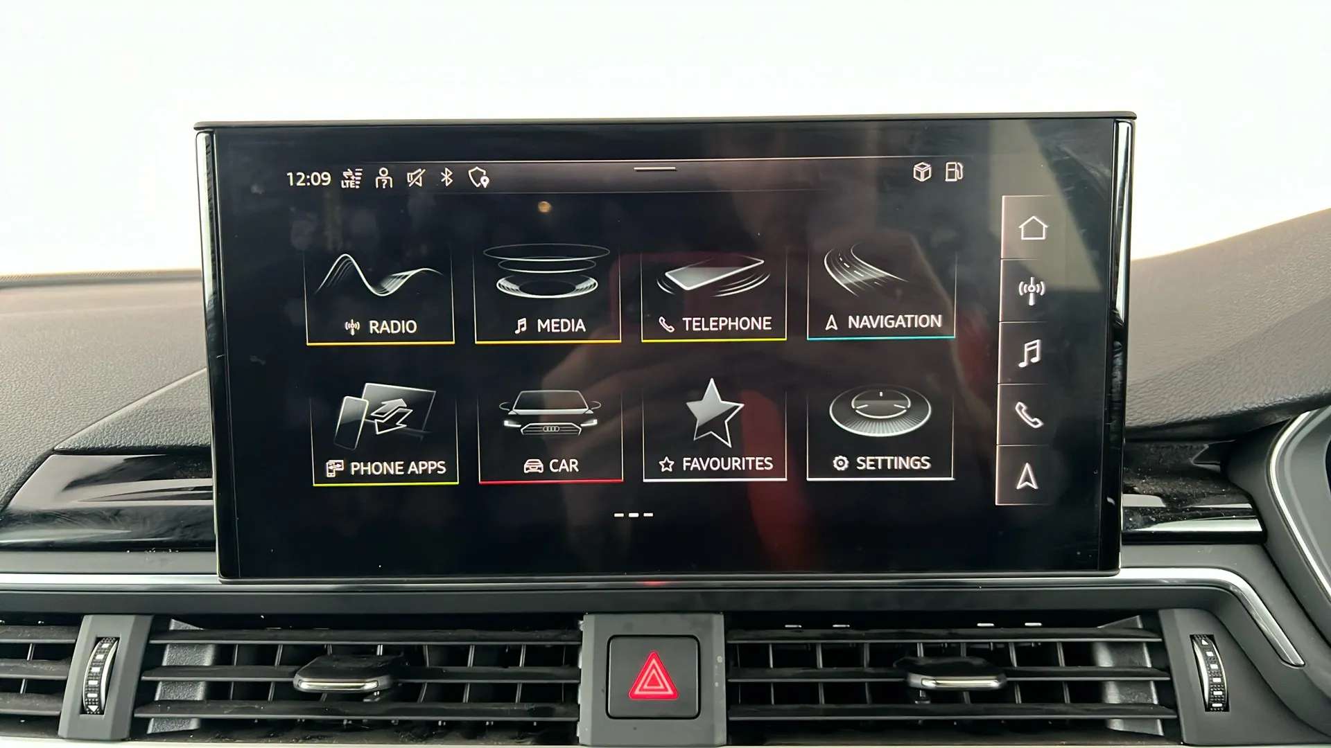 2022 AUDI A4 2022 AUDI A4