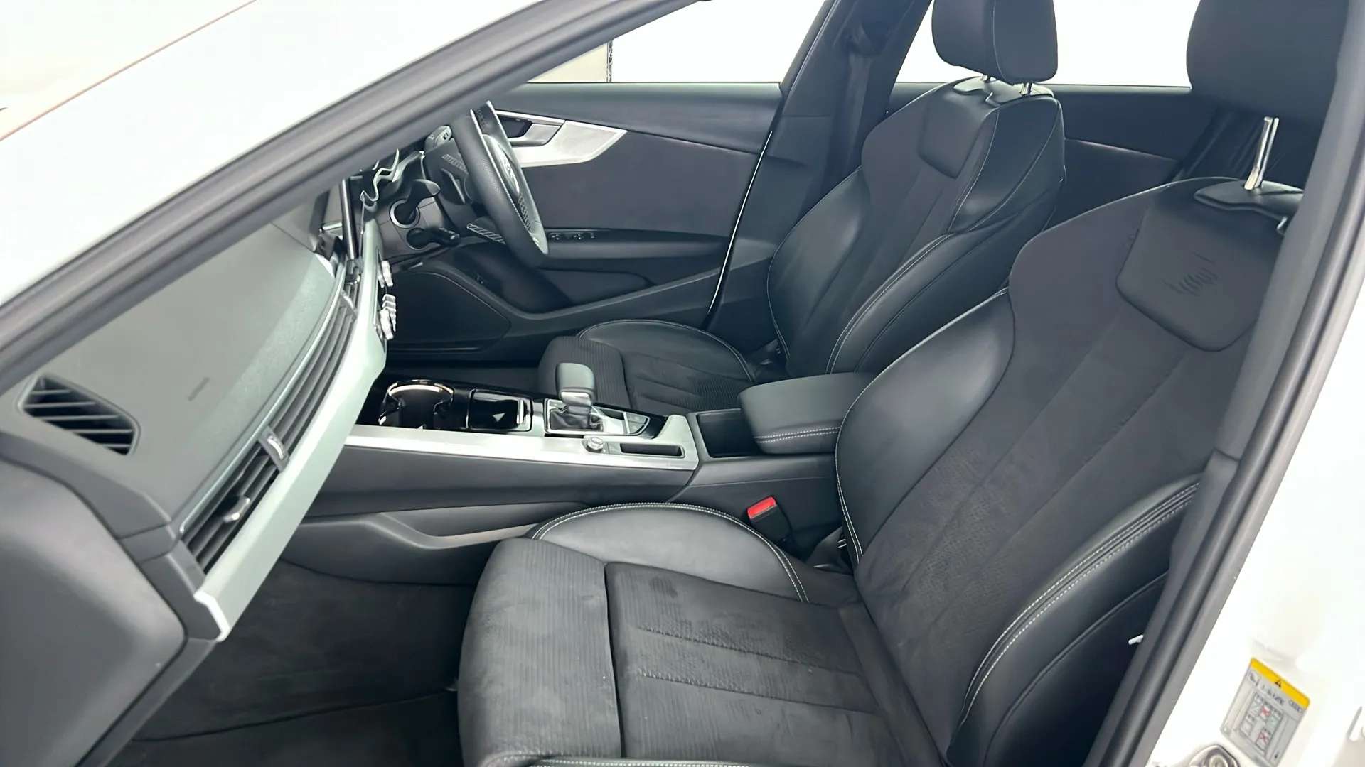 2022 AUDI A4 2022 AUDI A4