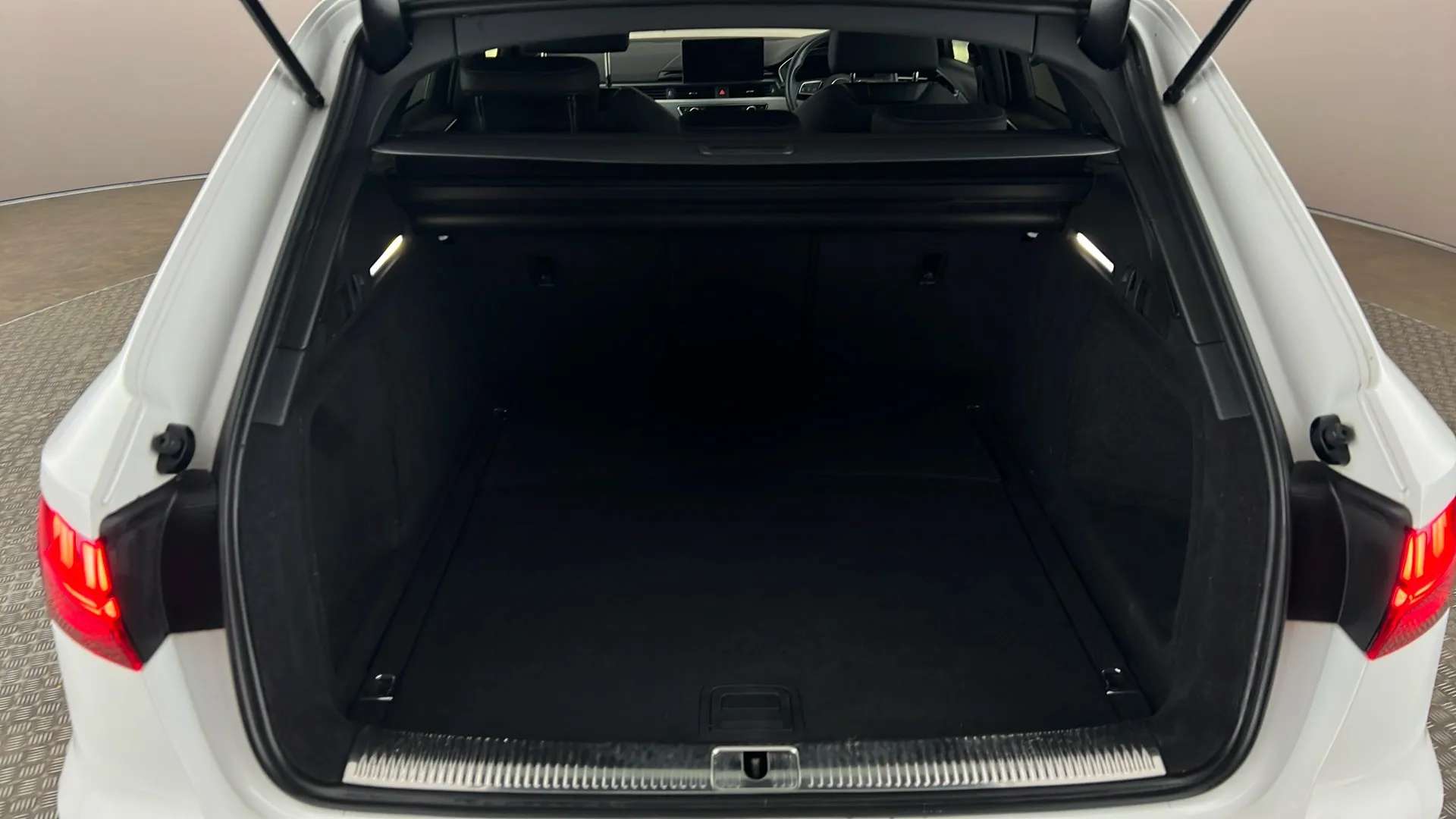 2022 AUDI A4 2022 AUDI A4