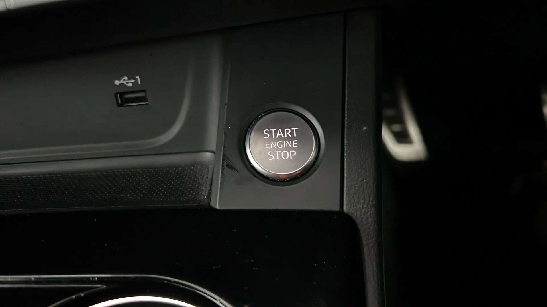 2022 AUDI A4 2022 AUDI A4