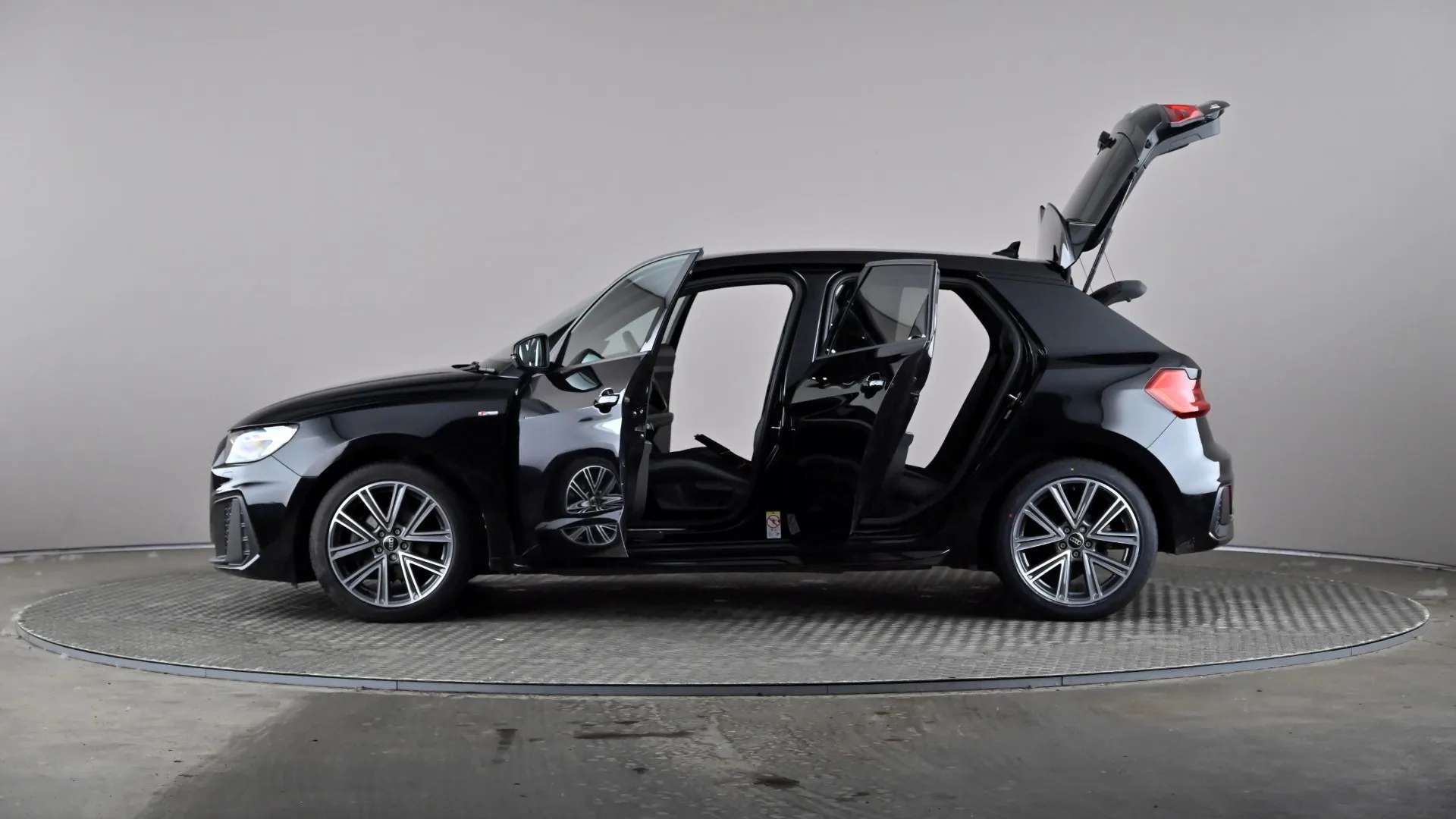 2024 AUDI A1 2024 AUDI A1