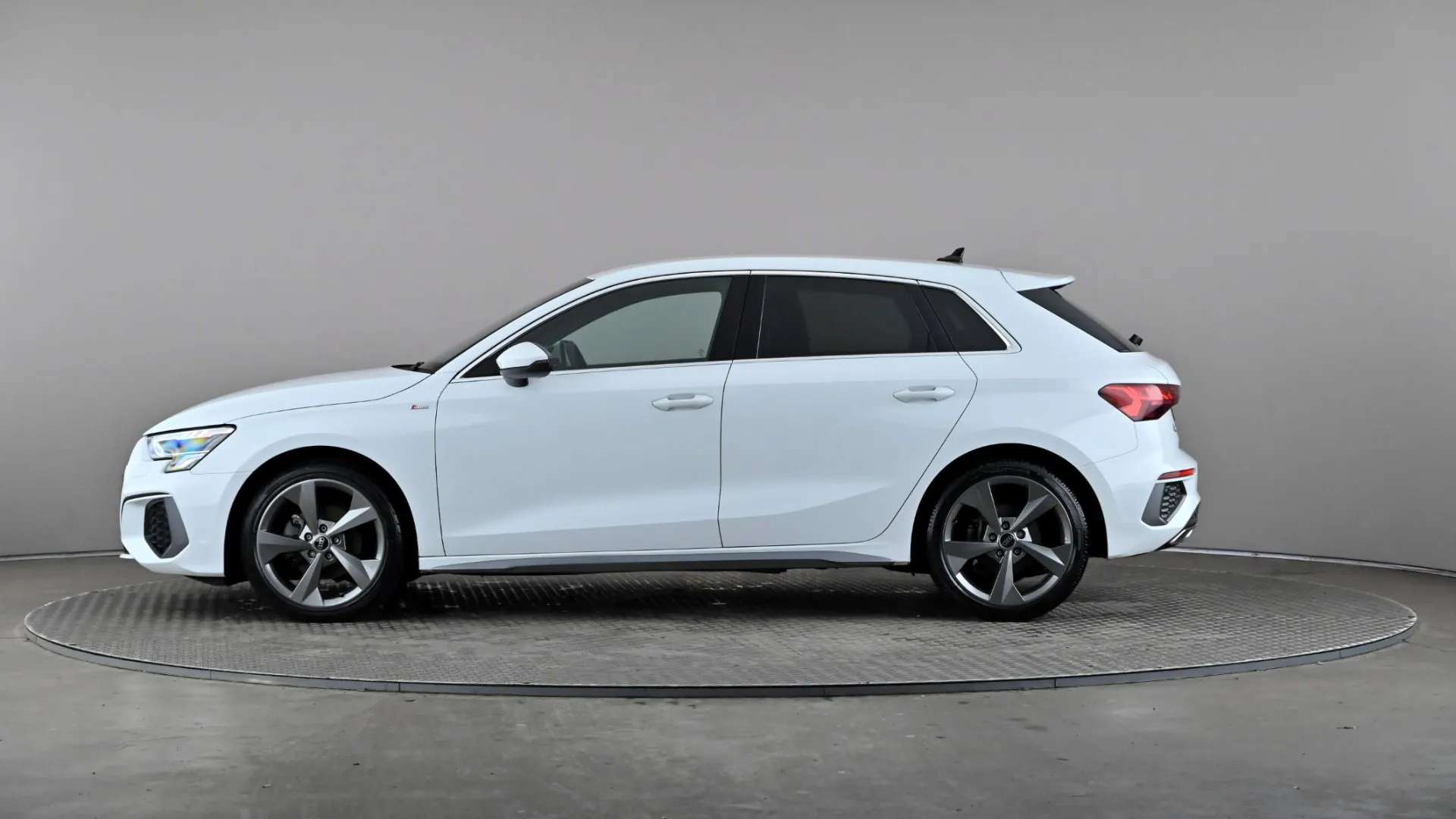 A 2024 AUDI A3 35 TFSI S Line S Tronic A 2024 AUDI A3 35 TFSI S Line S Tronic