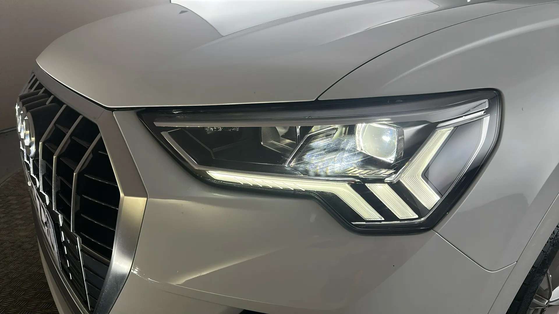 2023 AUDI Q3 2023 AUDI Q3