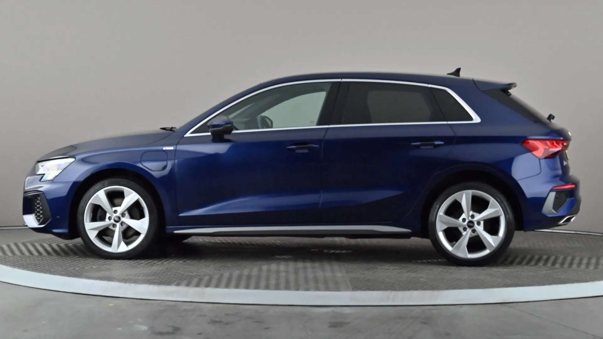 A 2021 AUDI A3 40 TFSI e S Line S Tronic A 2021 AUDI A3 40 TFSI e S Line S Tronic