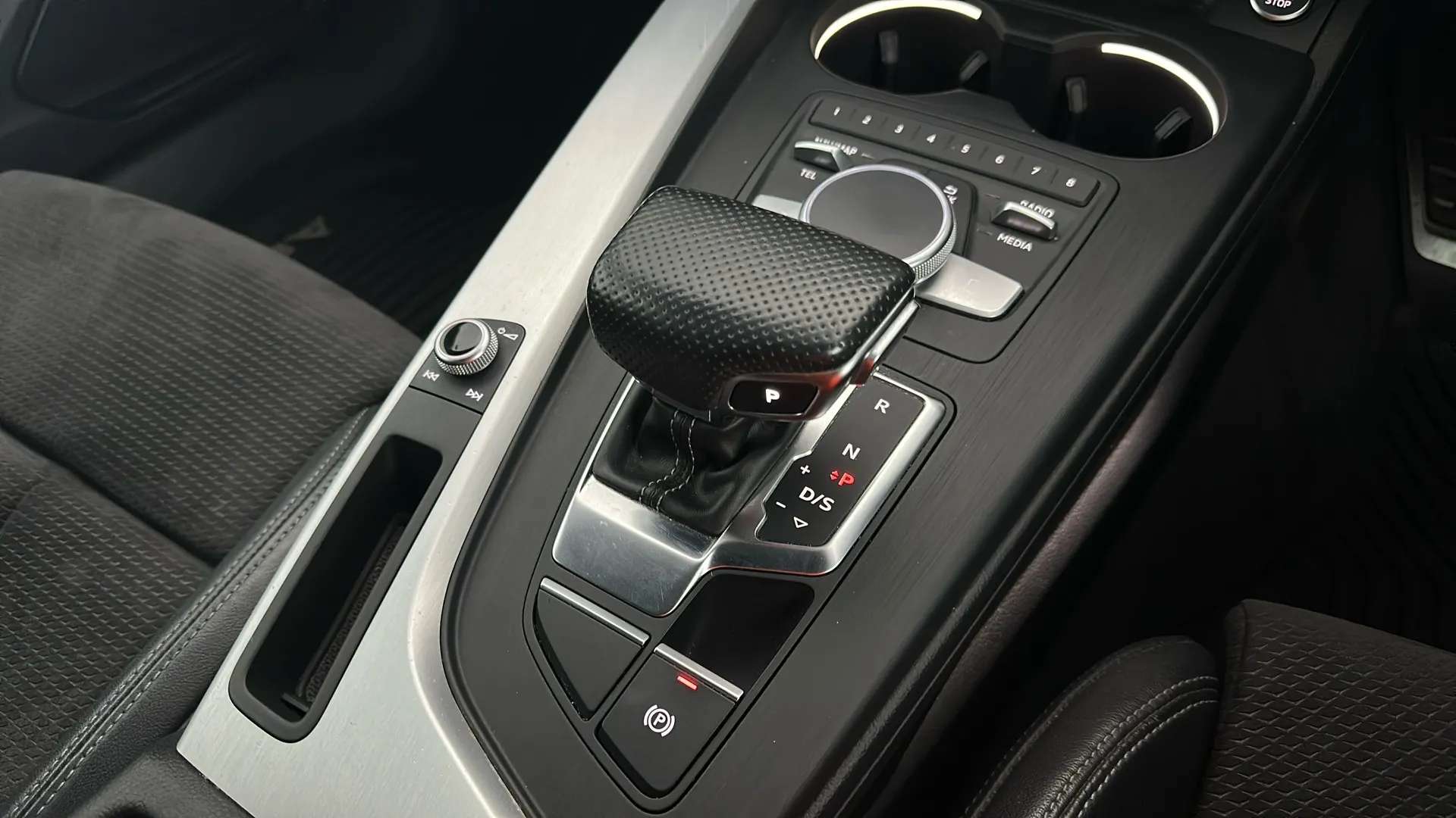 2017 AUDI A5 2017 AUDI A5