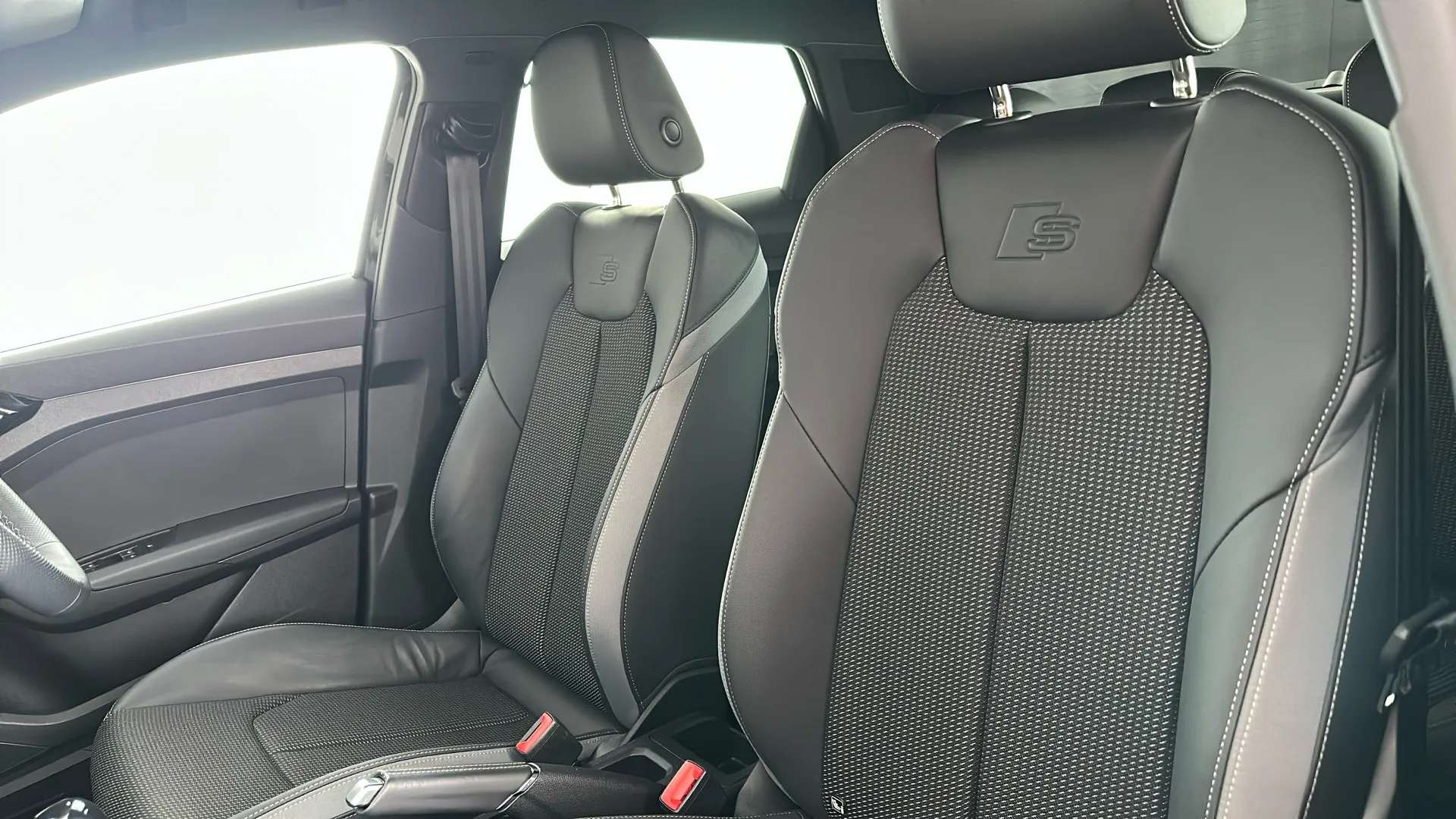 2024 AUDI A1 2024 AUDI A1