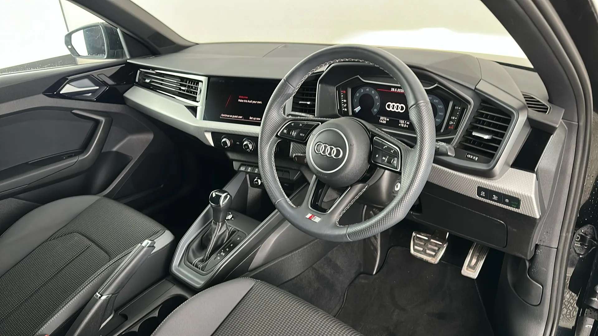2024 AUDI A1 2024 AUDI A1