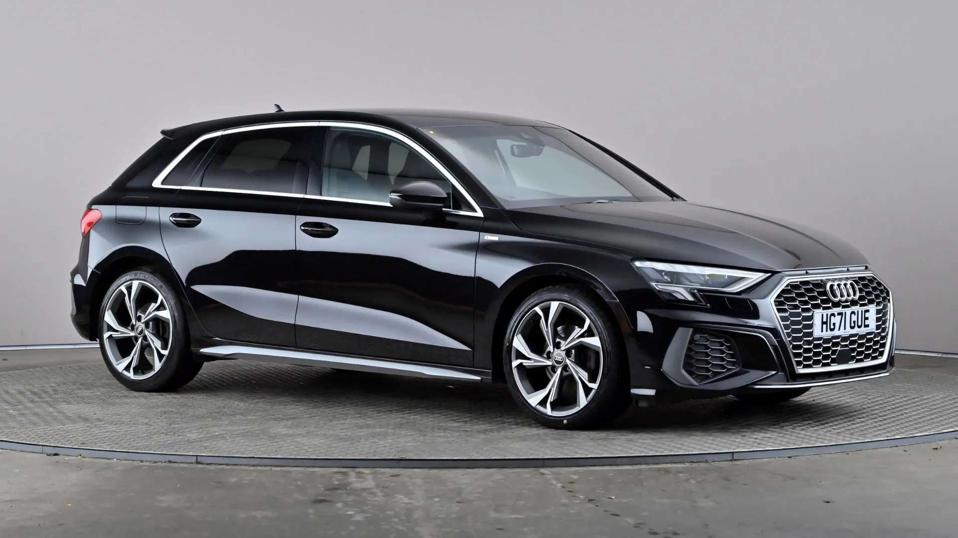 A 2022 AUDI A3 35 TFSI S Line S Tronic A 2022 AUDI A3 35 TFSI S Line S Tronic