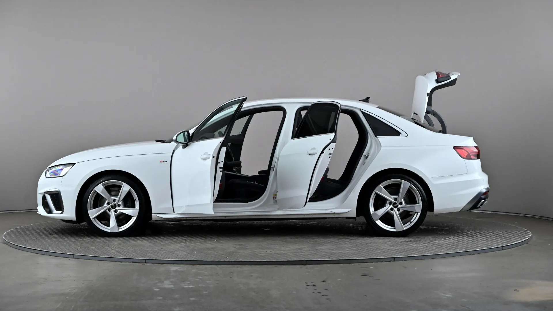 2022 AUDI A4 2022 AUDI A4