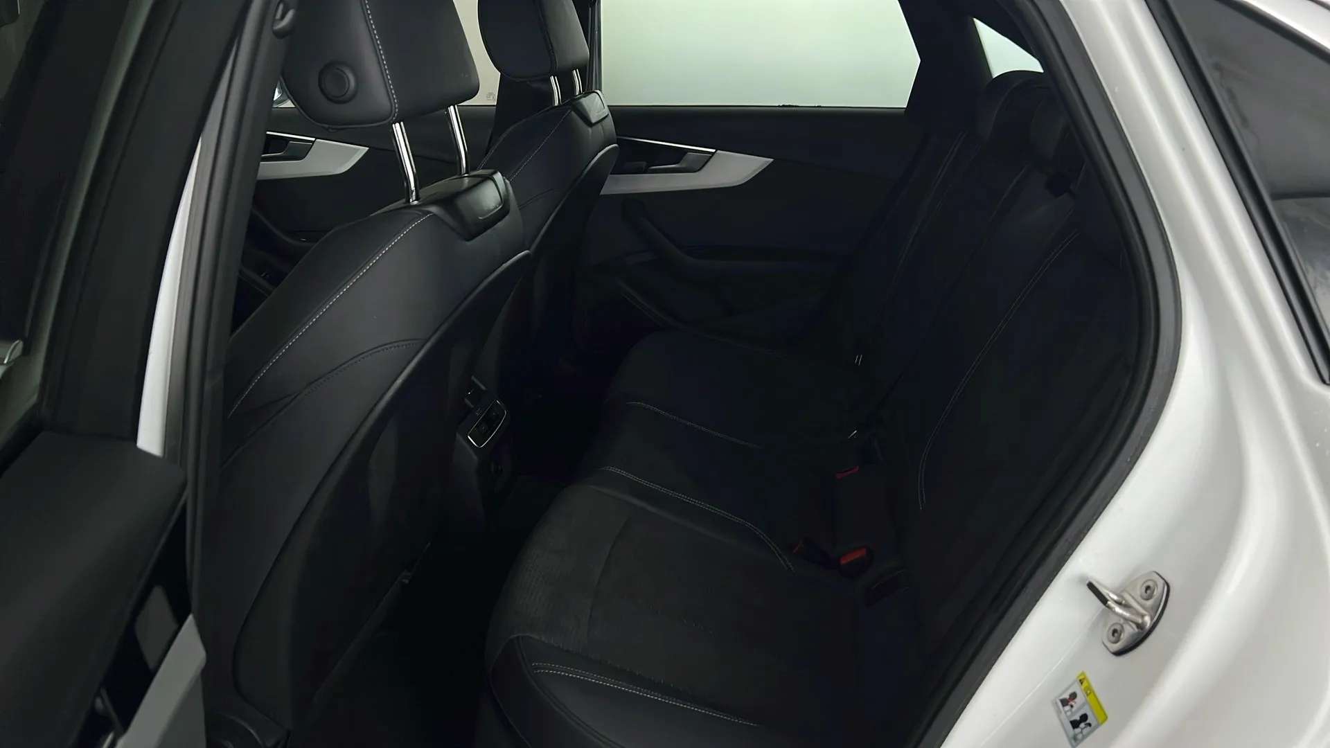 2022 AUDI A4 2022 AUDI A4