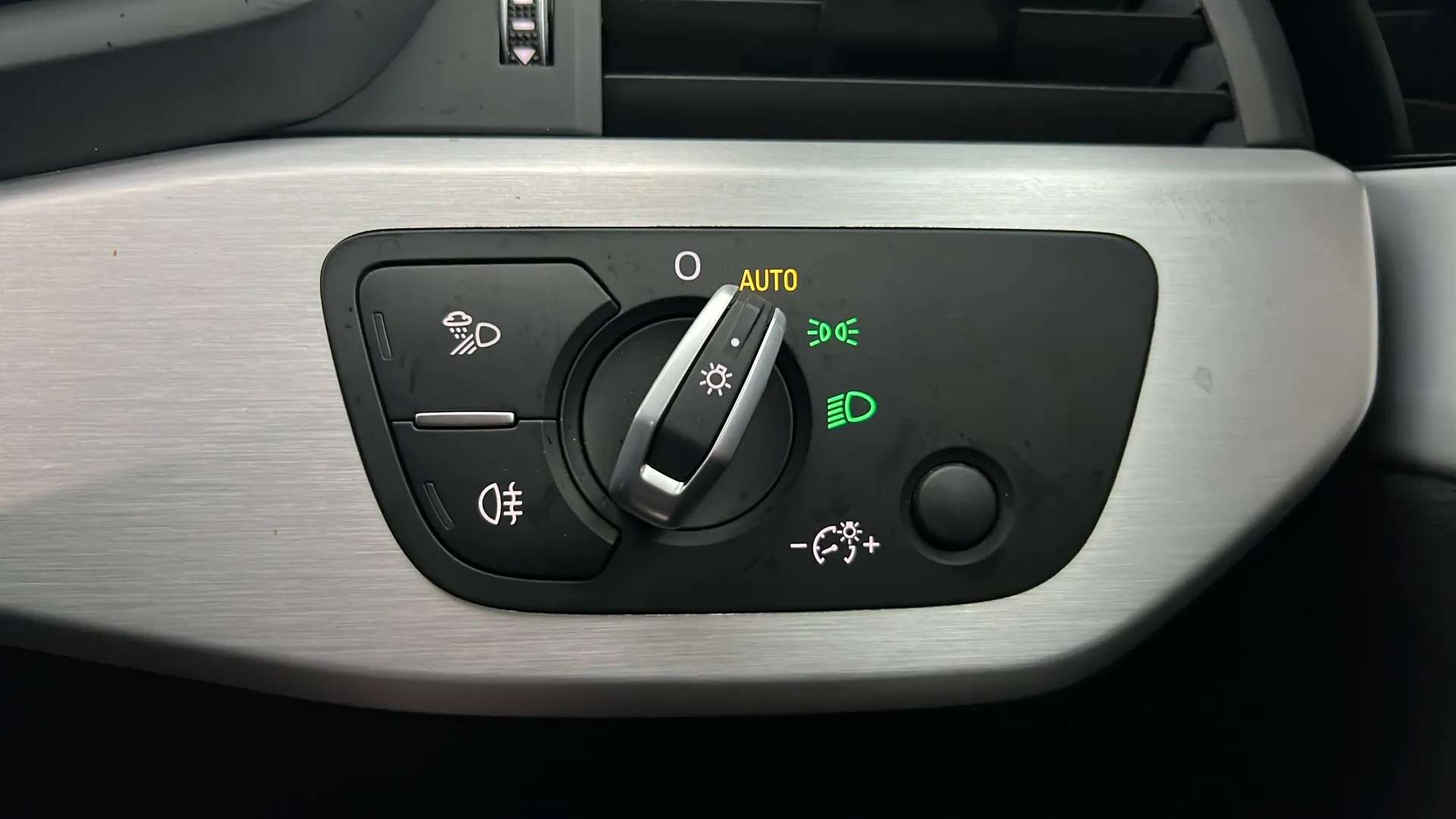 2022 AUDI A4 2022 AUDI A4