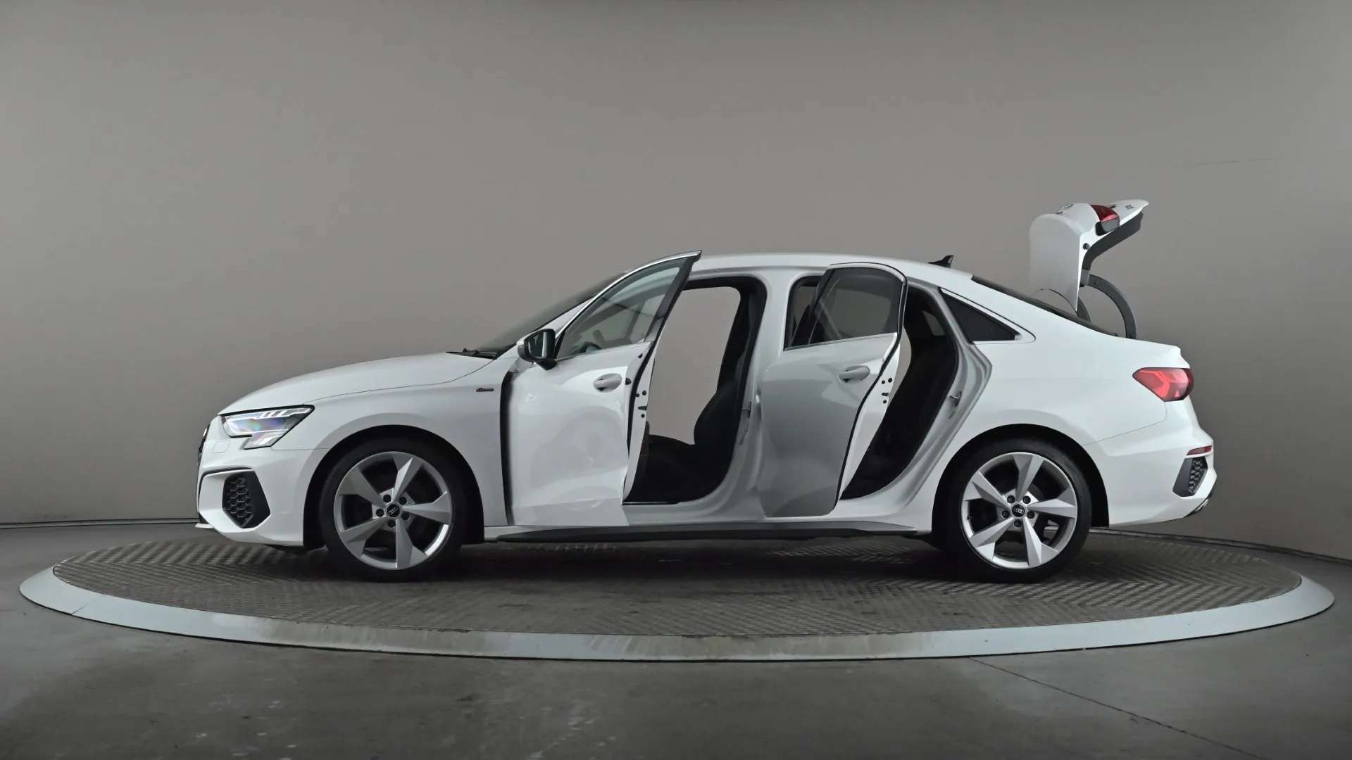 2021 AUDI A3 2021 AUDI A3