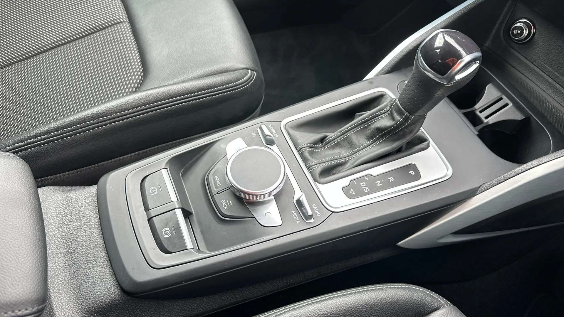 2022 AUDI Q2 2022 AUDI Q2