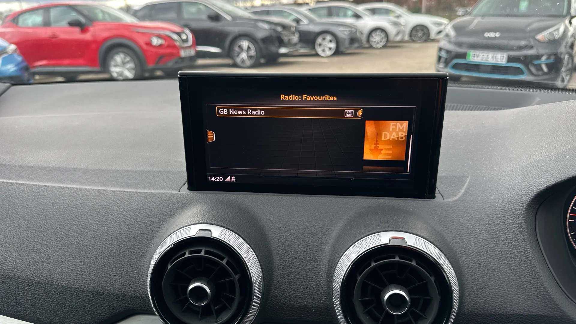 2022 AUDI Q2 2022 AUDI Q2