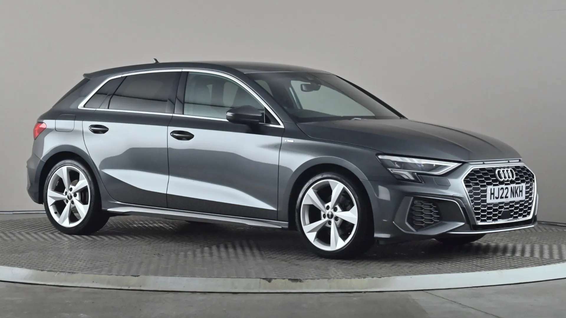 A 2022 AUDI A3 35 TFSI S Line S Tronic A 2022 AUDI A3 35 TFSI S Line S Tronic