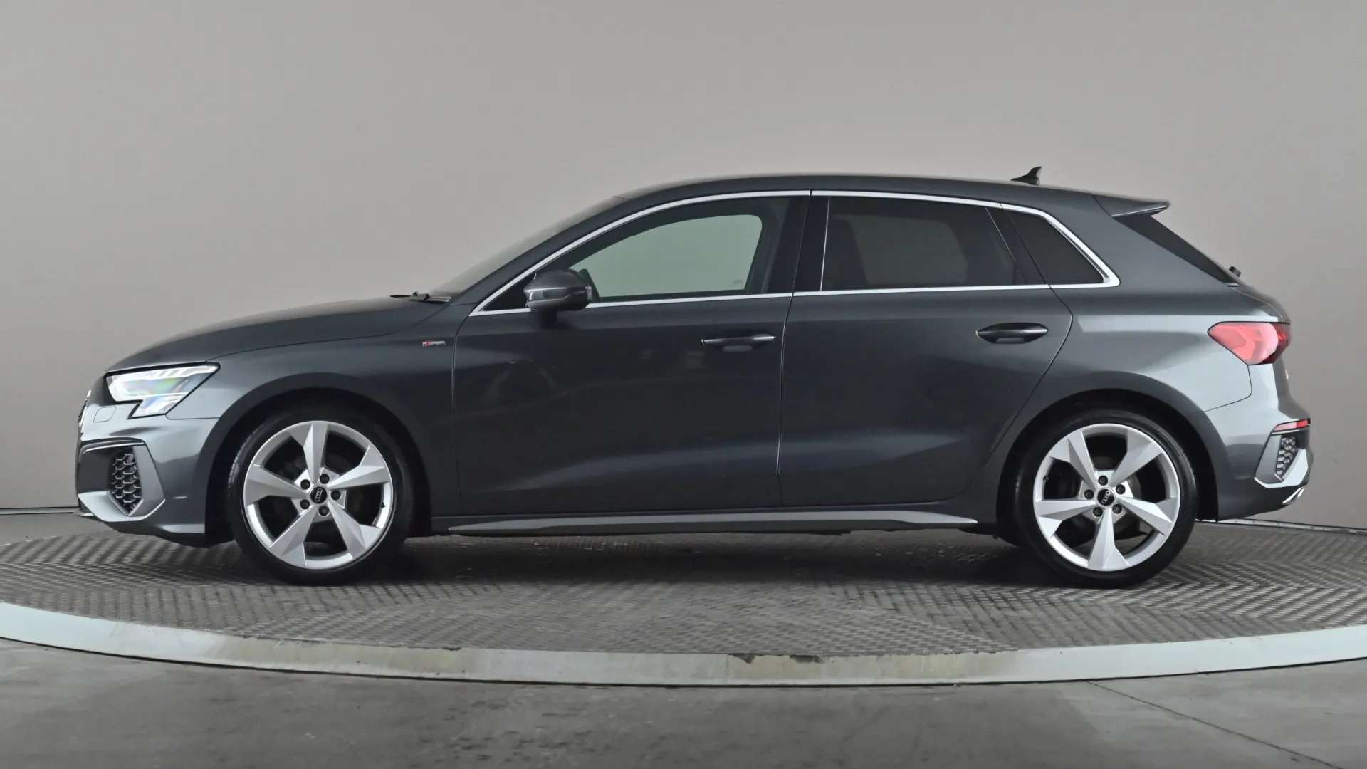 A 2022 AUDI A3 35 TFSI S Line S Tronic A 2022 AUDI A3 35 TFSI S Line S Tronic