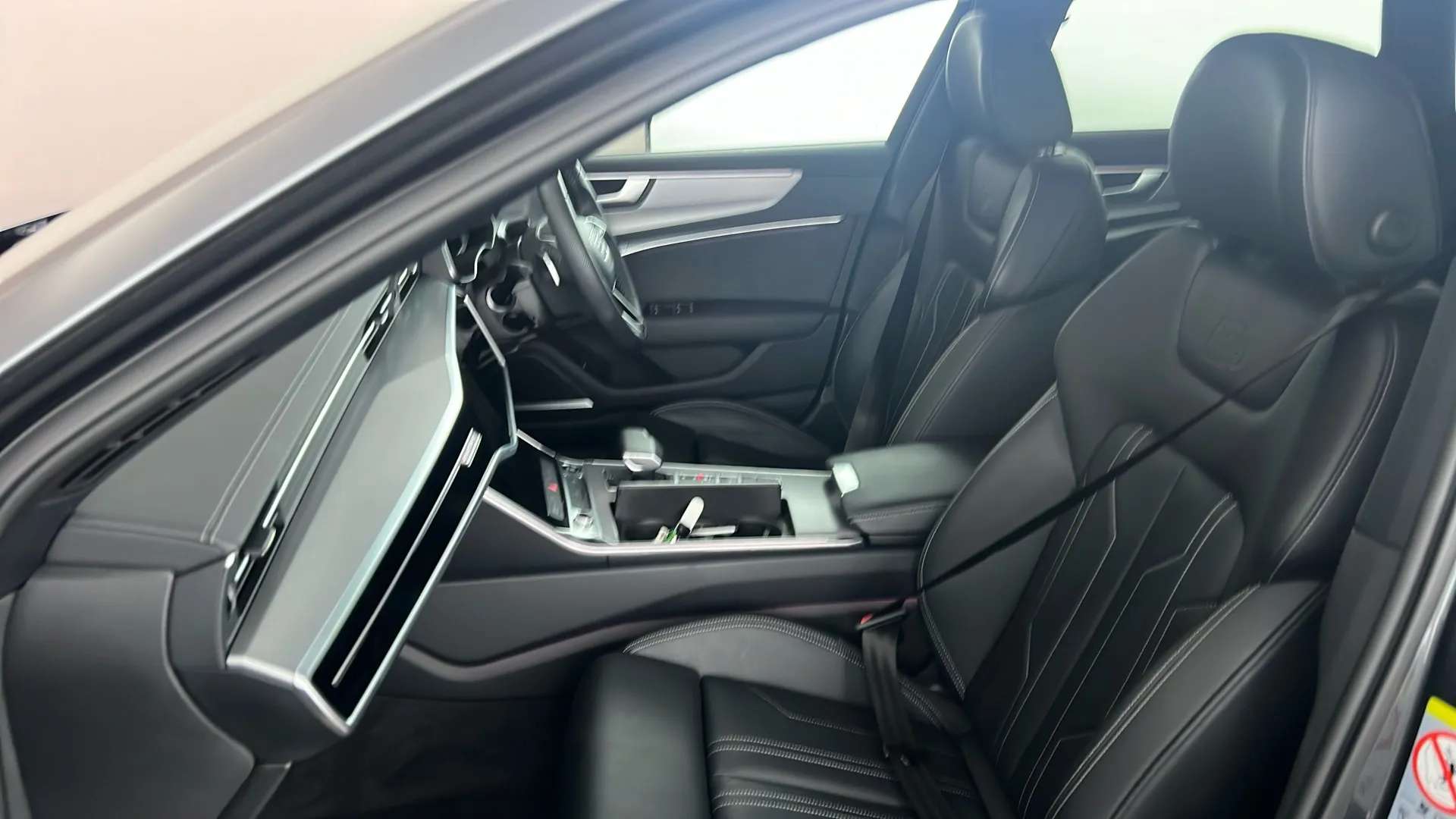 2022 AUDI A6 2022 AUDI A6