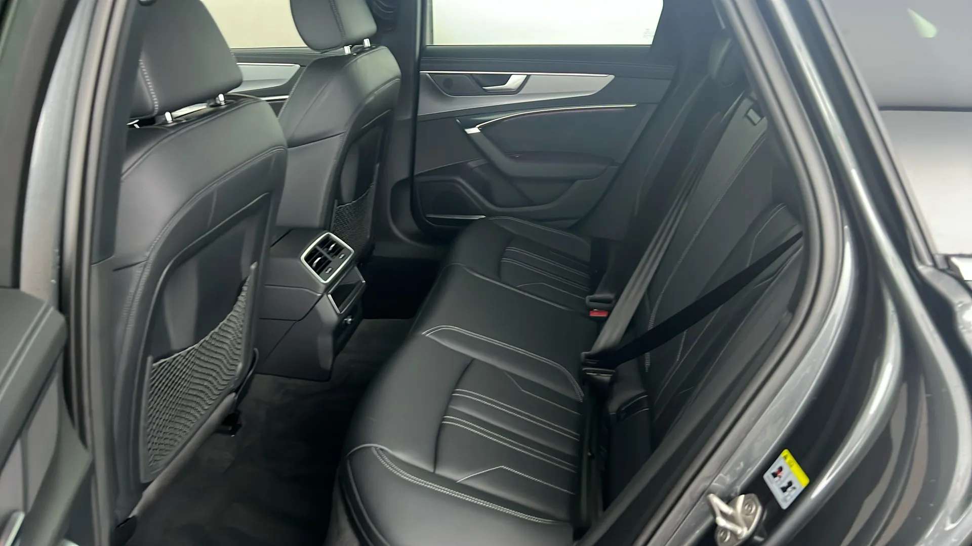 2022 AUDI A6 2022 AUDI A6