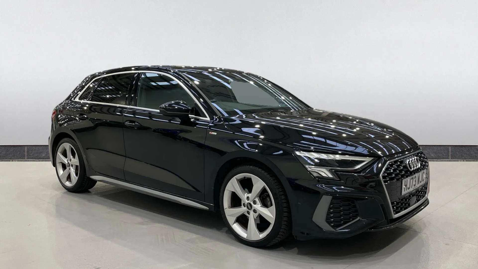 A 2023 AUDI A3 35 TFSI S Line S Tronic A 2023 AUDI A3 35 TFSI S Line S Tronic