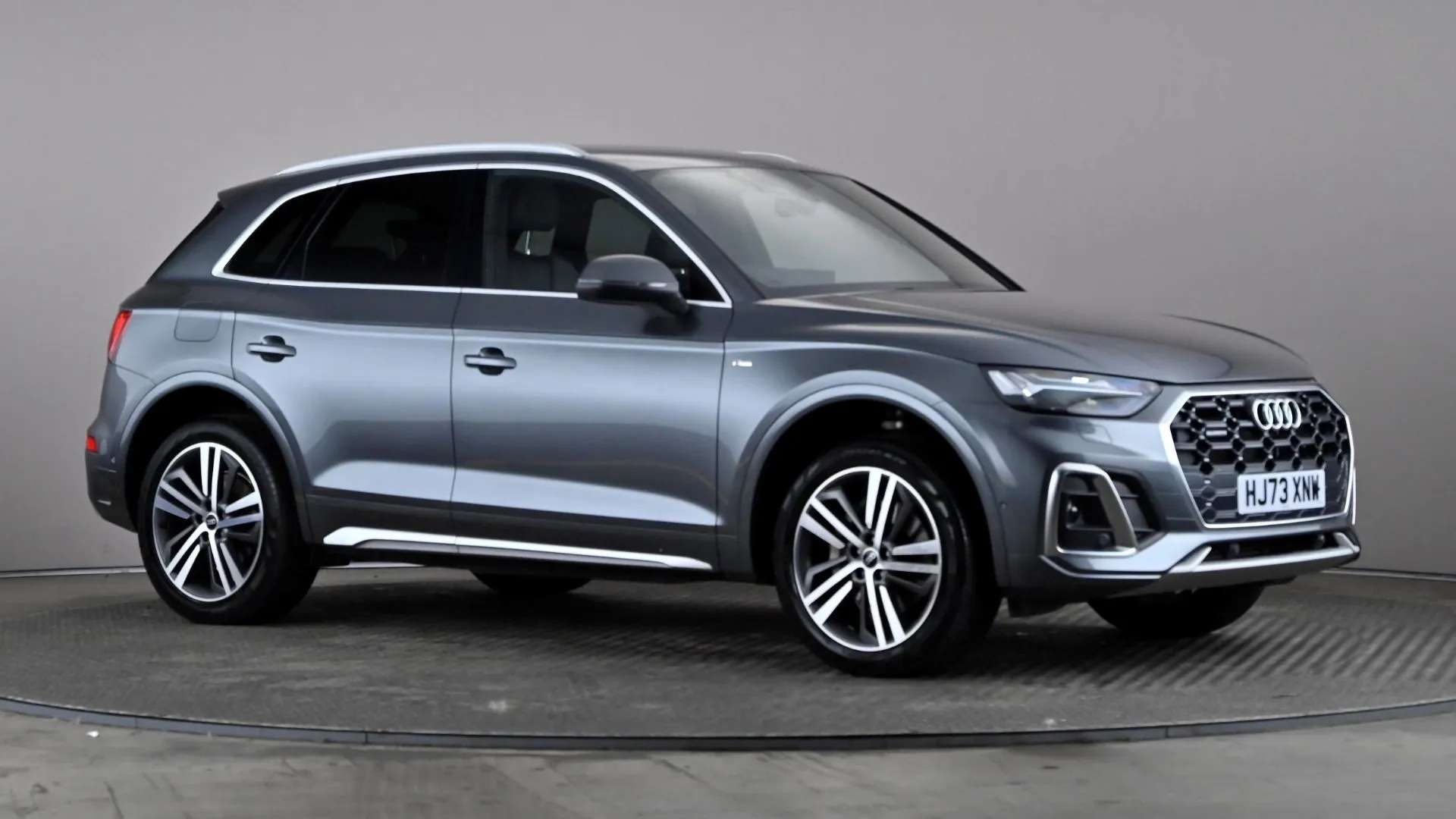 A 2023 AUDI Q5 50 TFSI e Quattro S Line S Tronic A 2023 AUDI Q5 50 TFSI e Quattro S Line S Tronic
