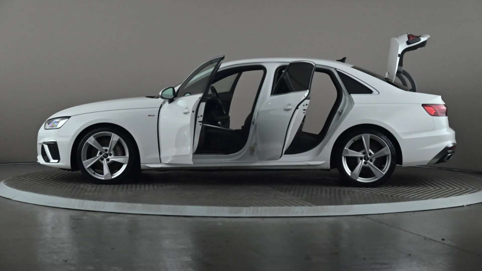 2020 AUDI A4 2020 AUDI A4