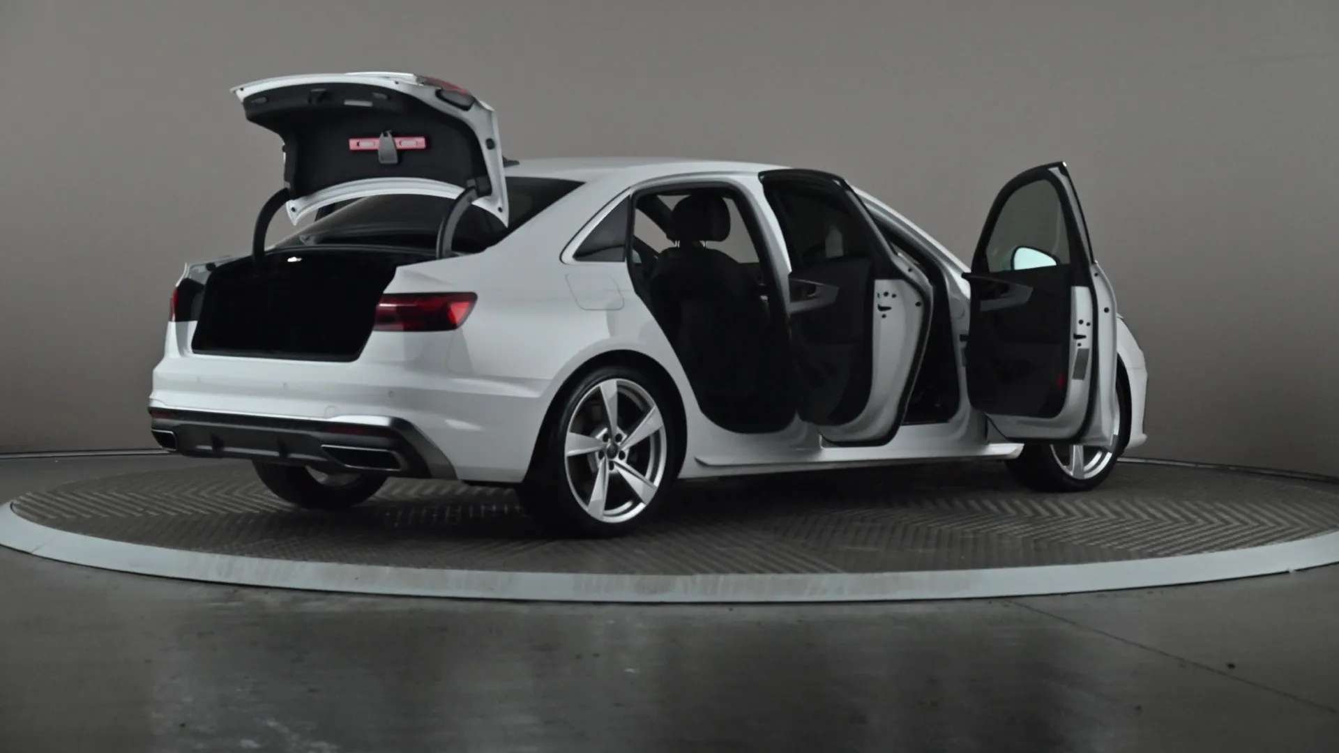 2020 AUDI A4 2020 AUDI A4