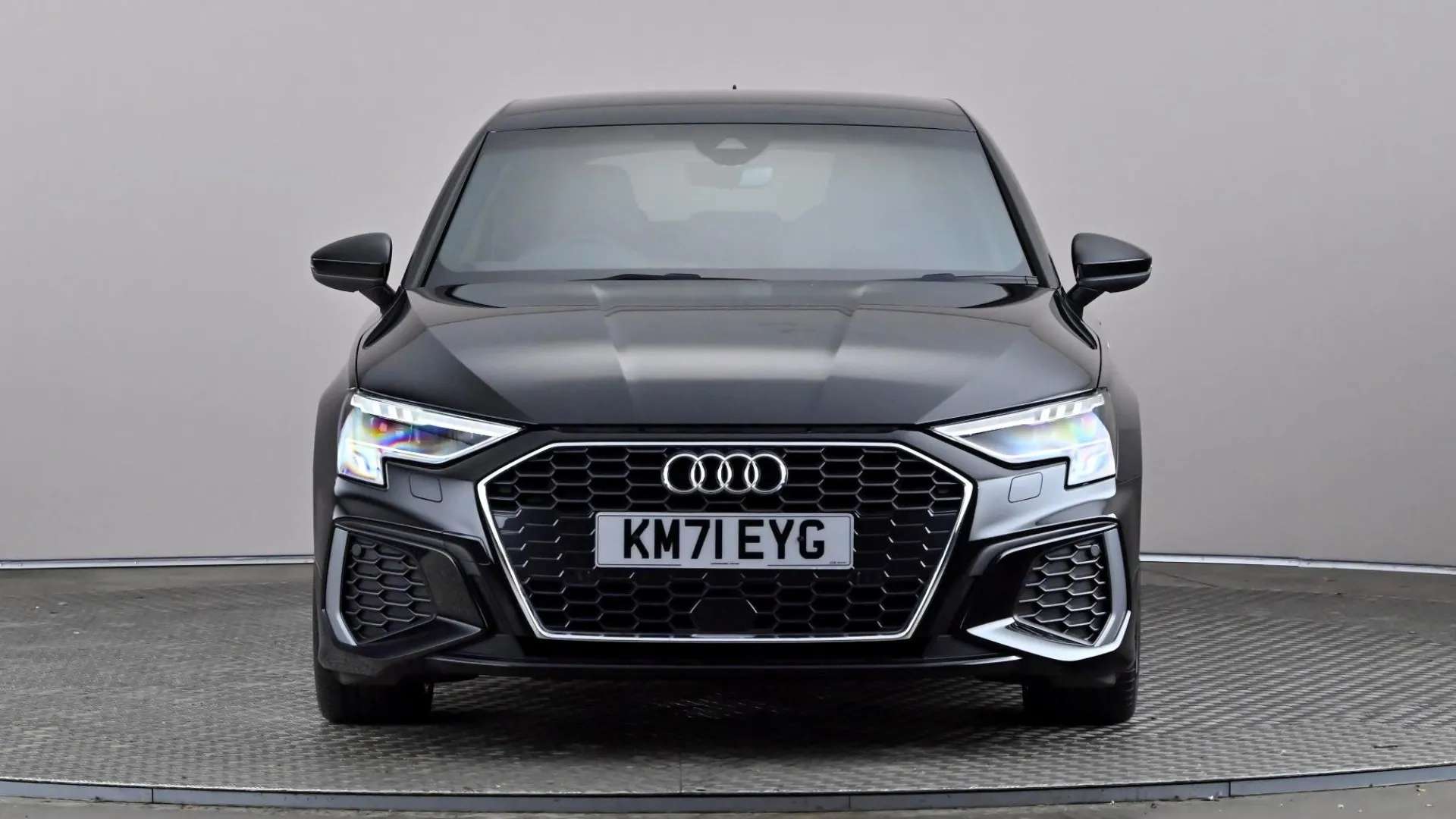 A 2021 AUDI A3 35 TFSI S Line S Tronic A 2021 AUDI A3 35 TFSI S Line S Tronic