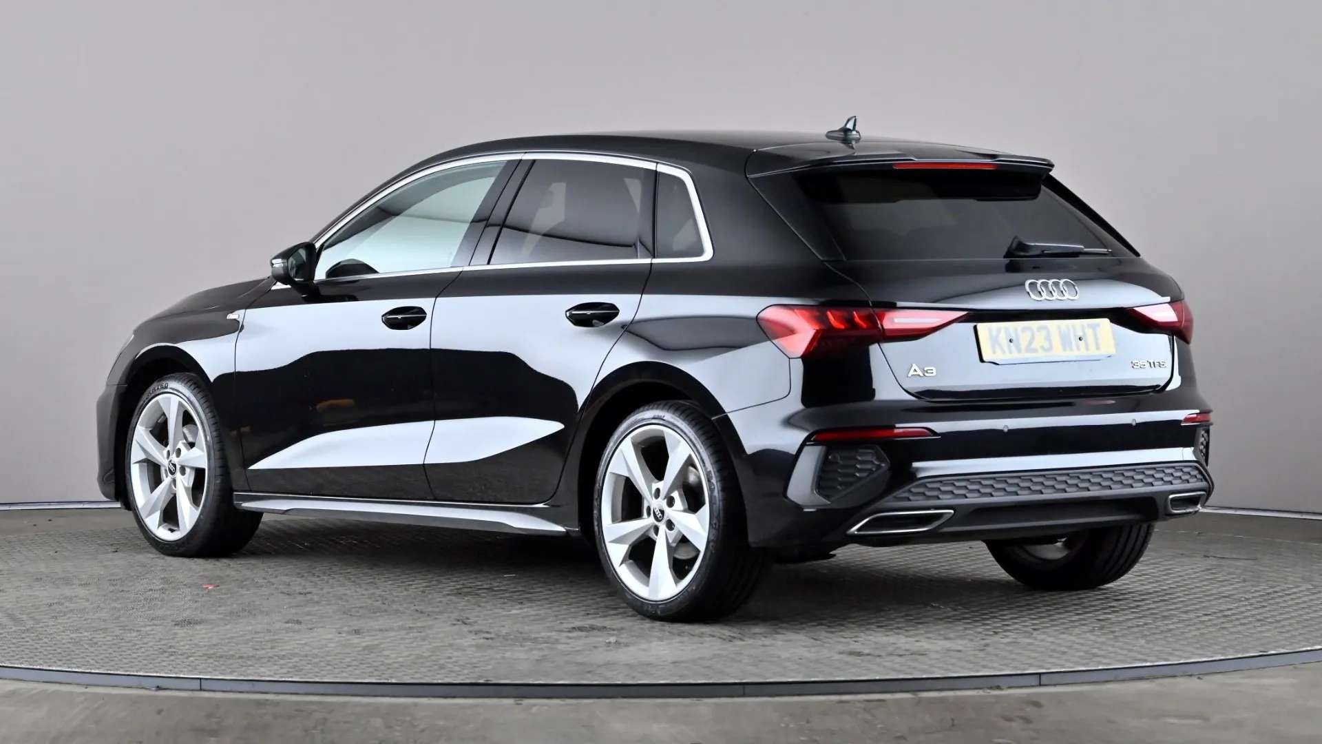 A 2023 AUDI A3 35 TFSI S Line S Tronic A 2023 AUDI A3 35 TFSI S Line S Tronic