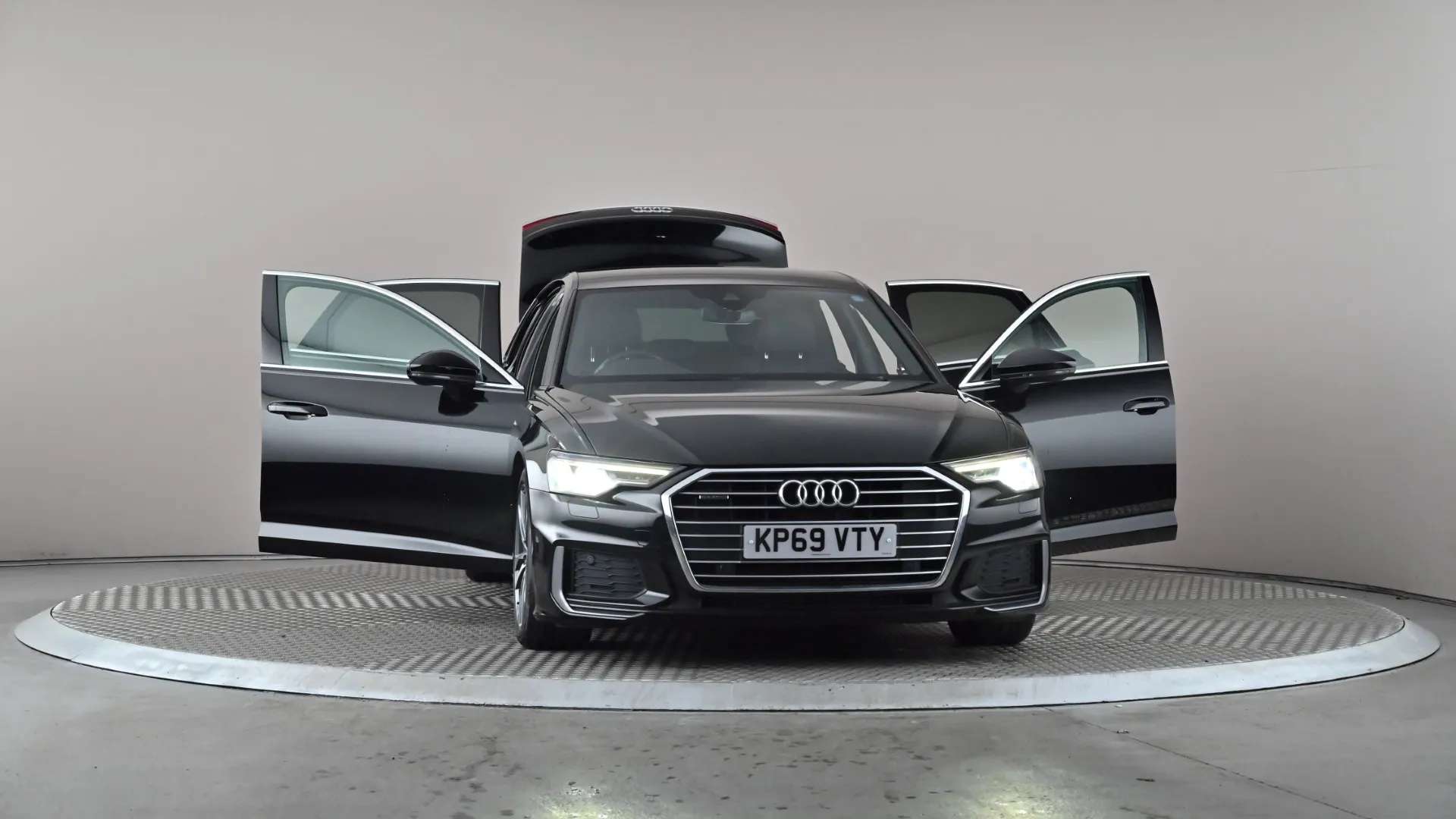 2019 AUDI A6 2019 AUDI A6