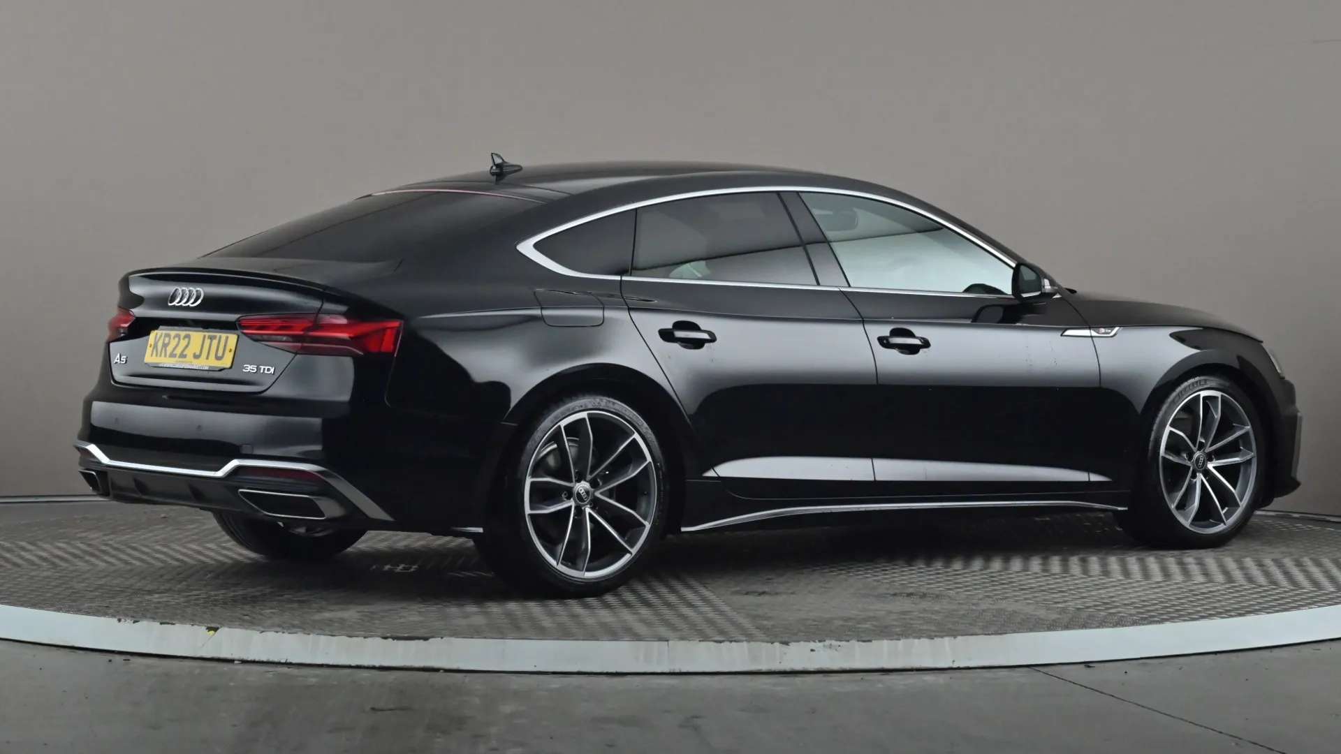 2022 AUDI A5 2022 AUDI A5