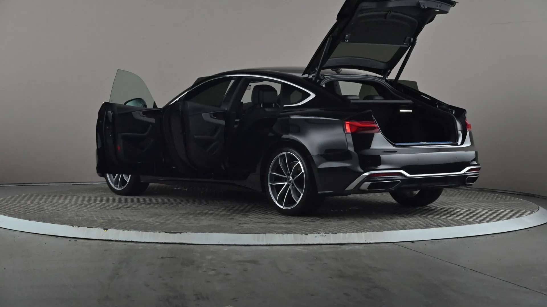 2022 AUDI A5 2022 AUDI A5