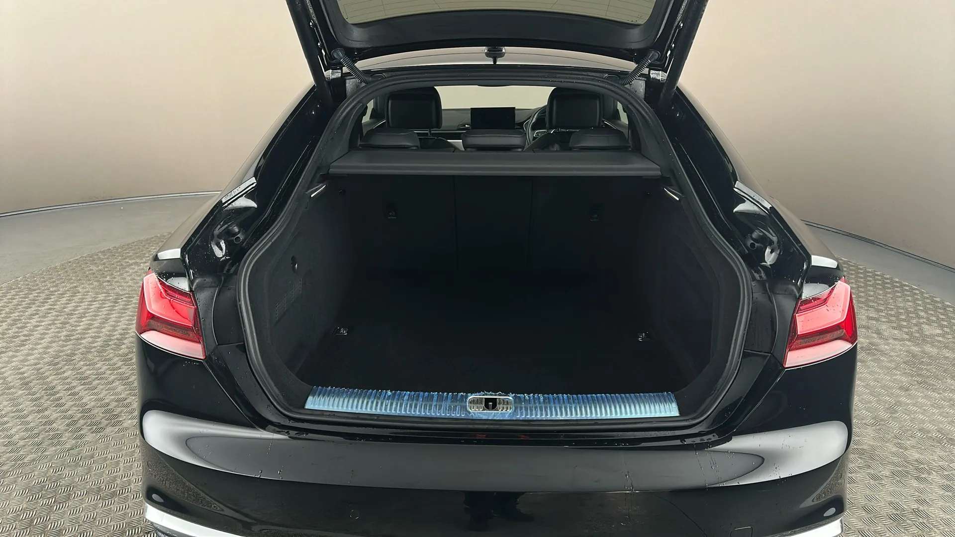 2022 AUDI A5 2022 AUDI A5