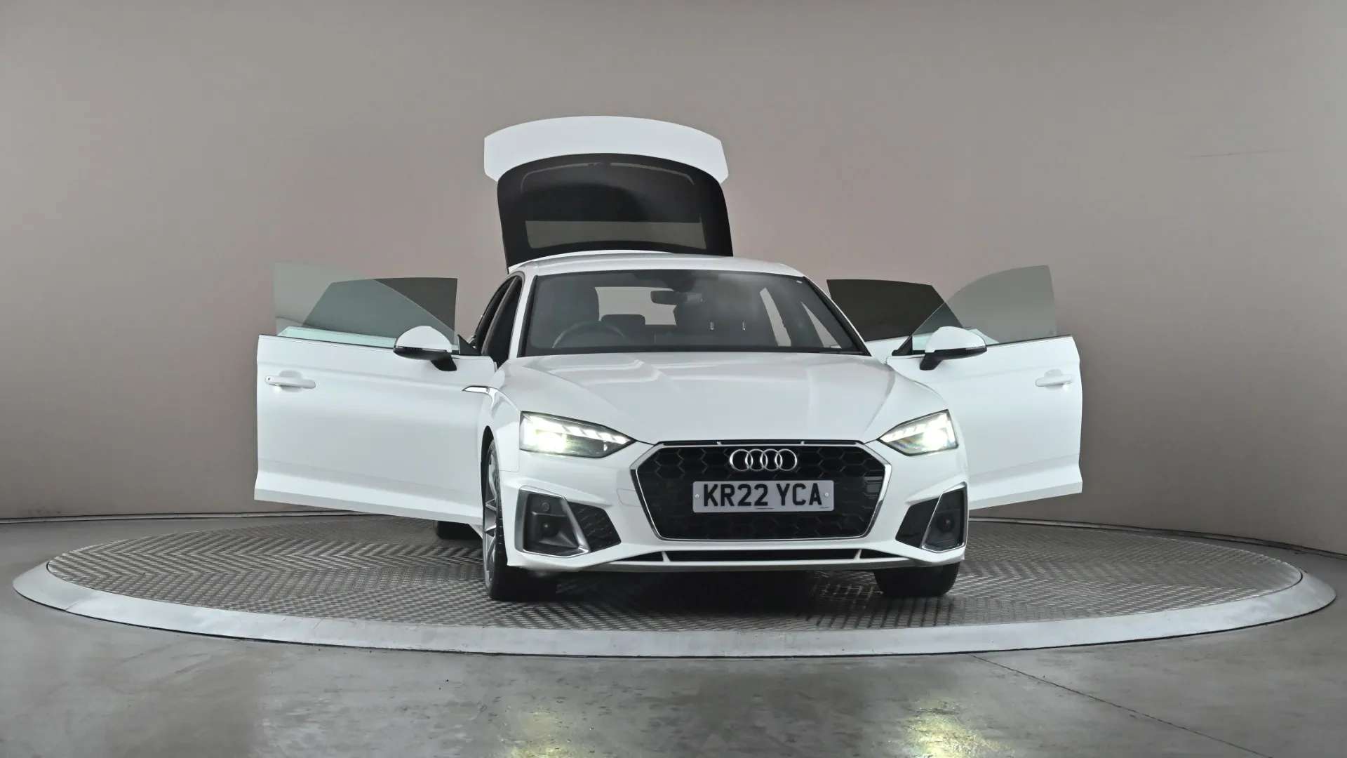 2022 AUDI A5 2022 AUDI A5