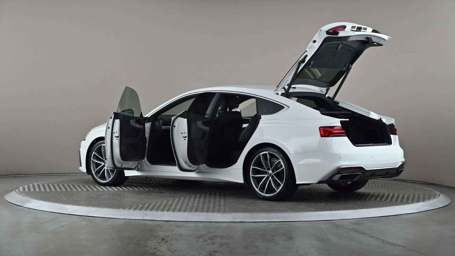 2022 AUDI A5 2022 AUDI A5
