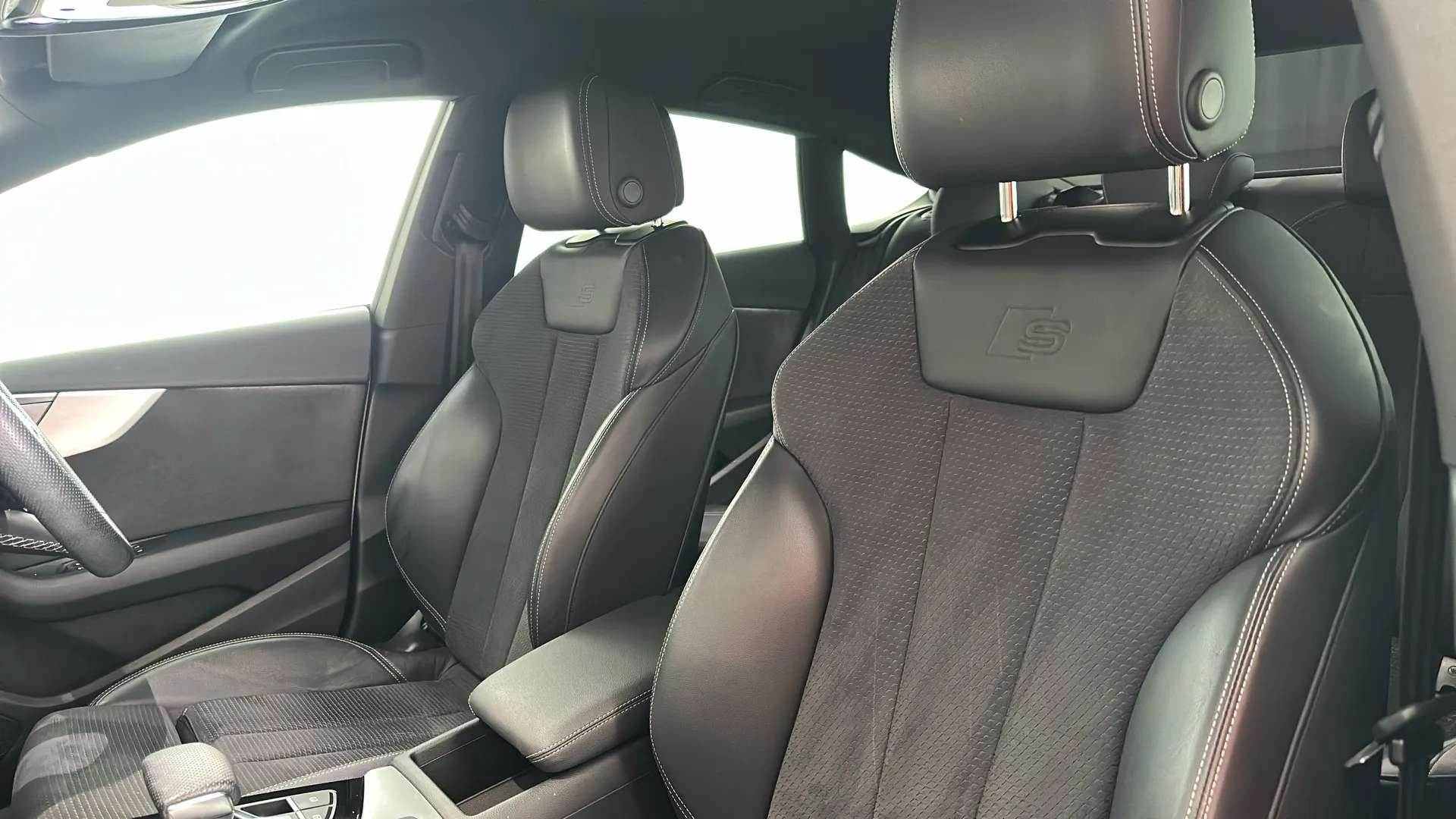 2022 AUDI A5 2022 AUDI A5