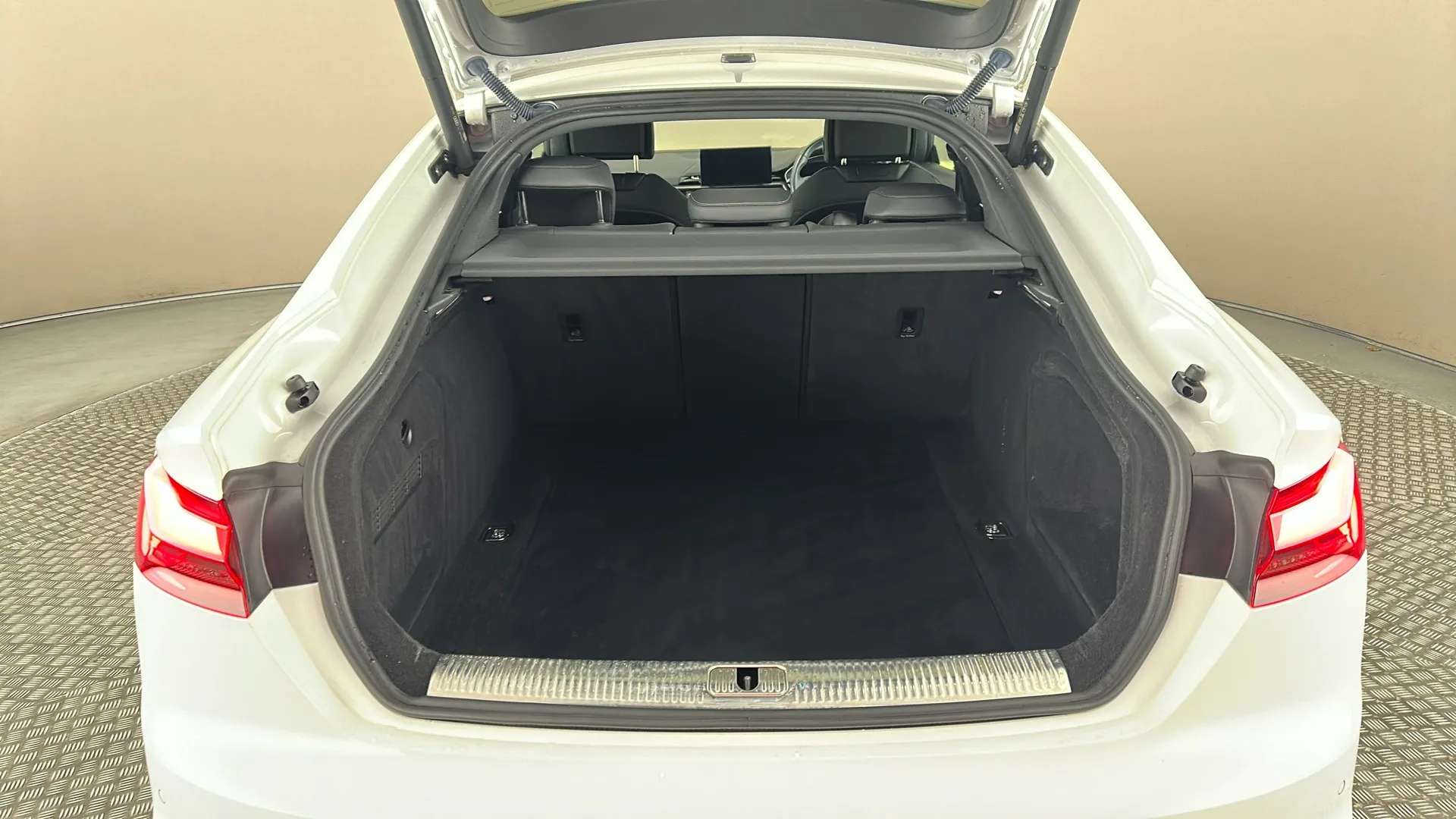 2022 AUDI A5 2022 AUDI A5