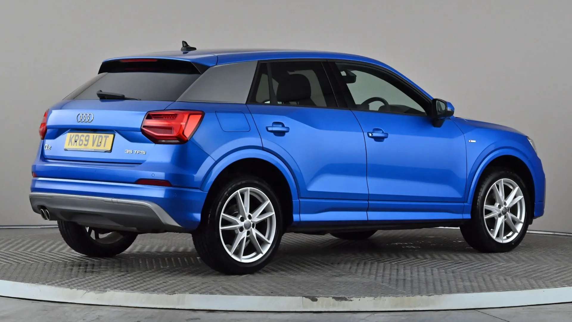 2019 AUDI Q2 2019 AUDI Q2