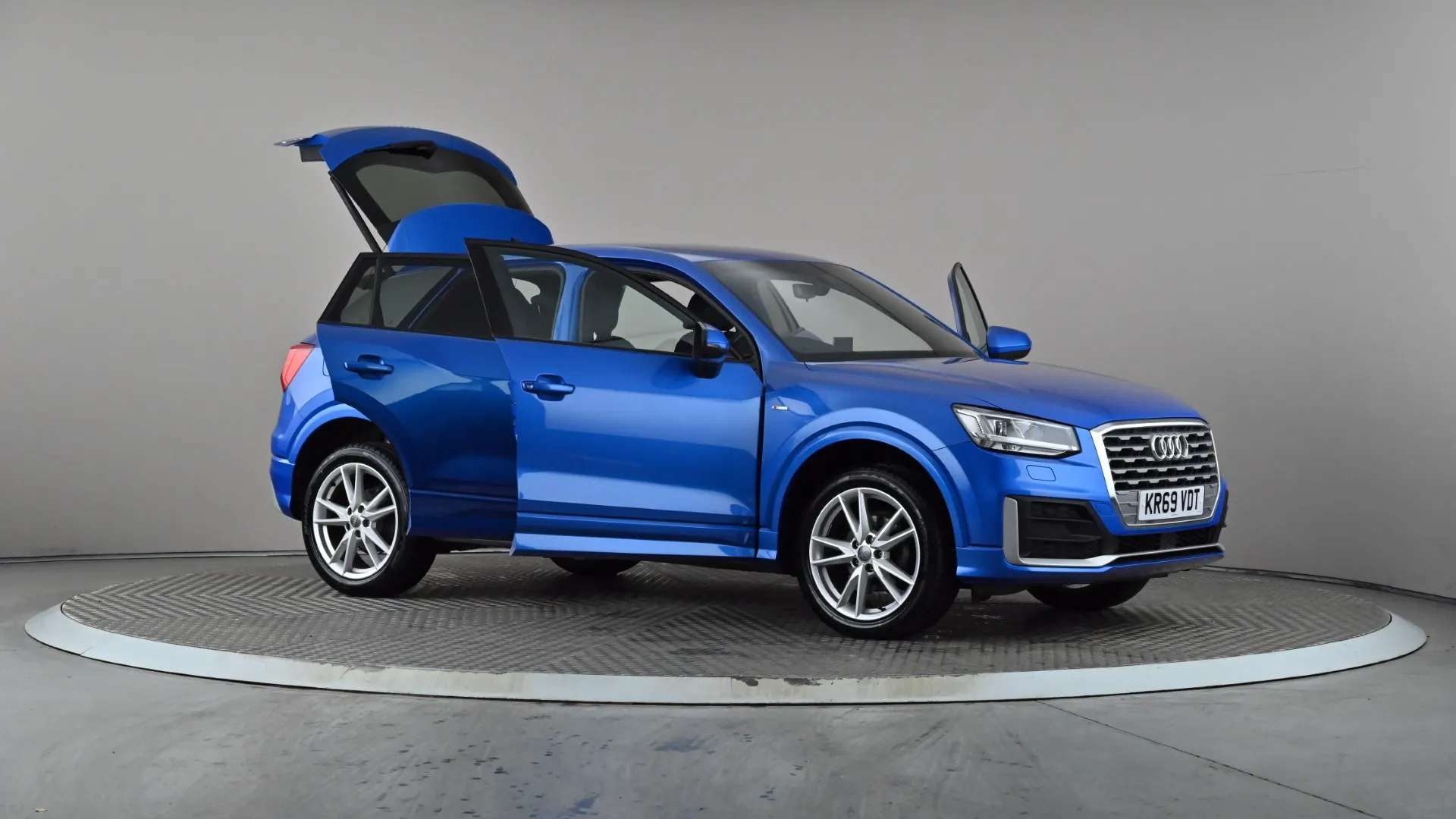 2019 AUDI Q2 2019 AUDI Q2
