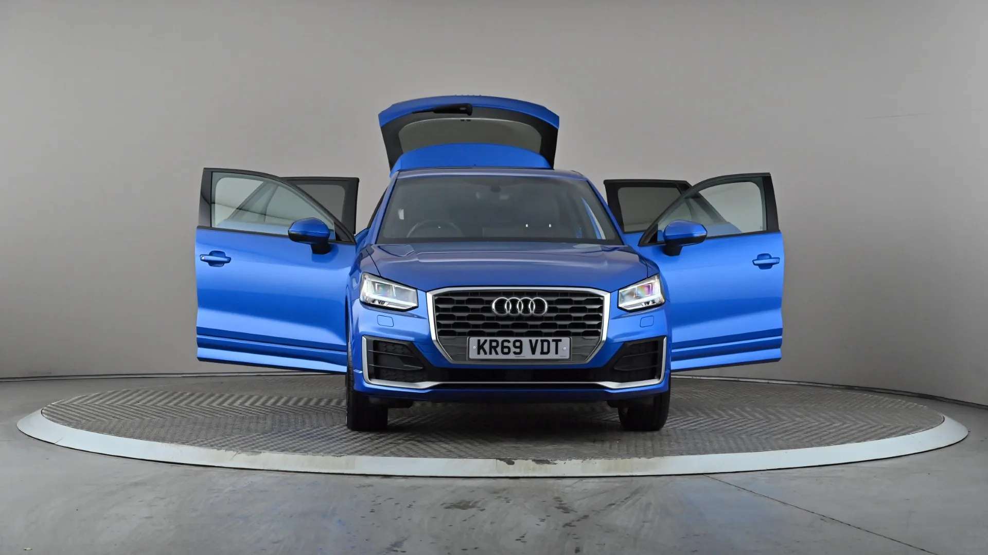2019 AUDI Q2 2019 AUDI Q2