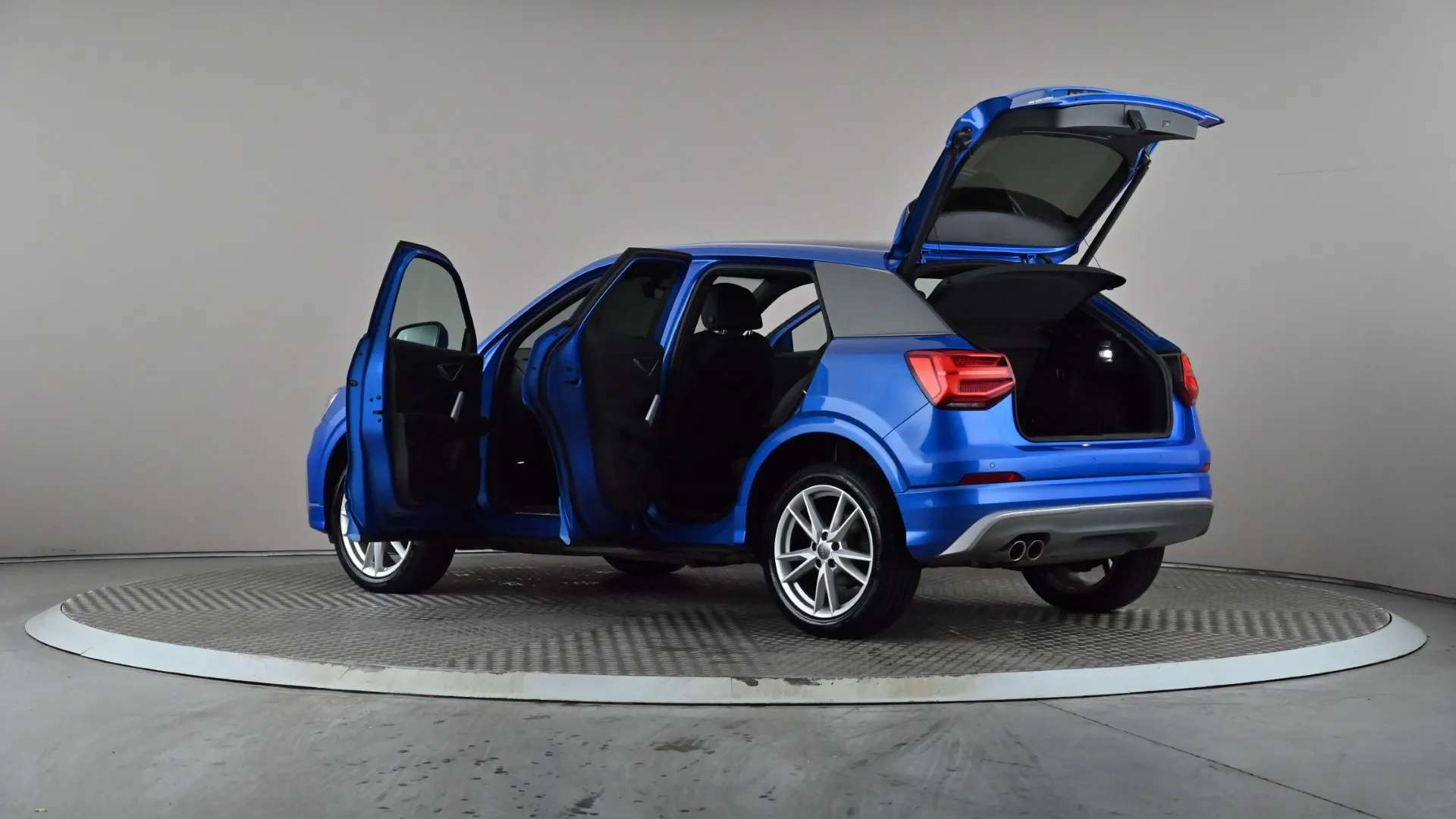 2019 AUDI Q2 2019 AUDI Q2
