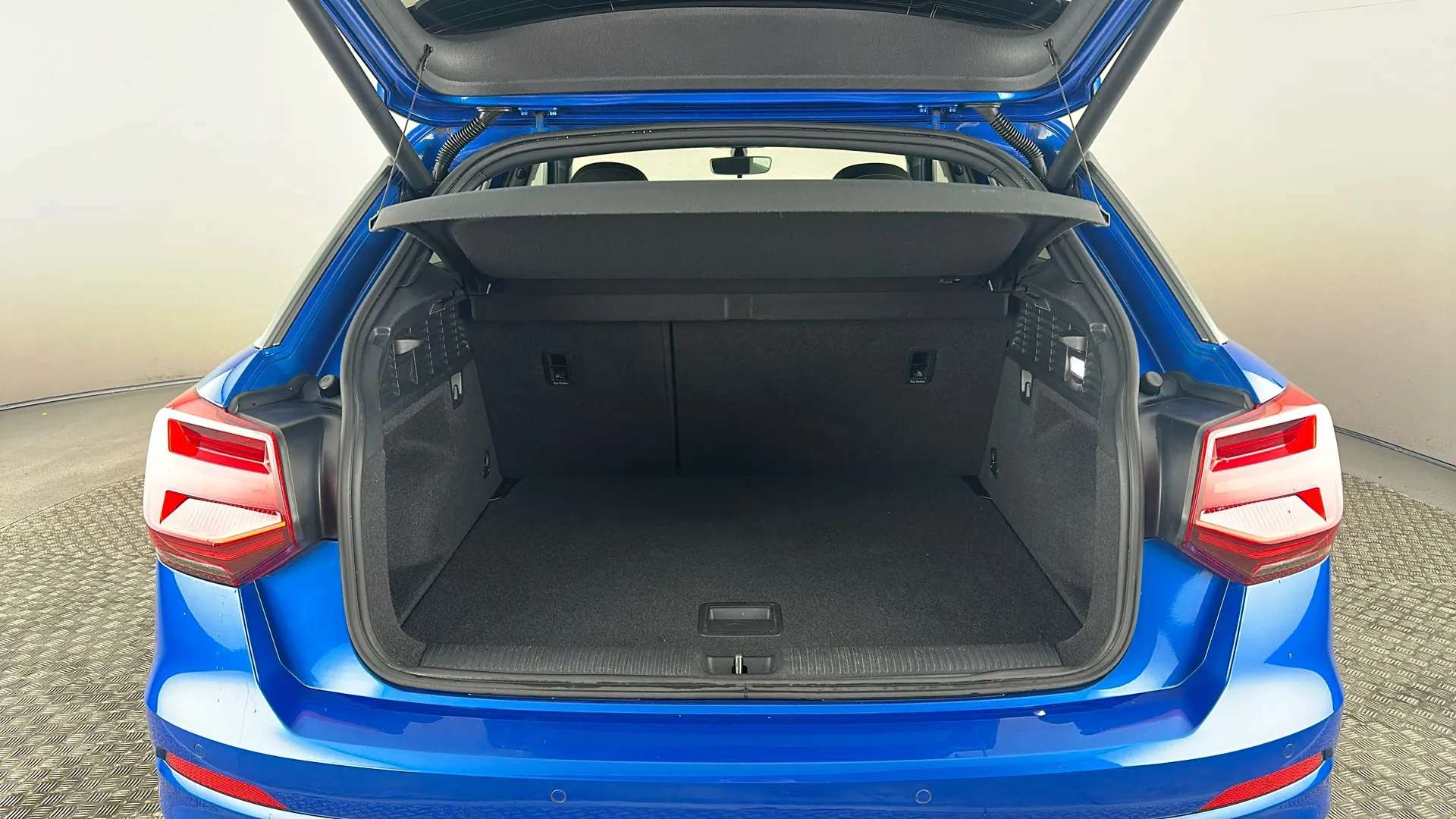2019 AUDI Q2 2019 AUDI Q2