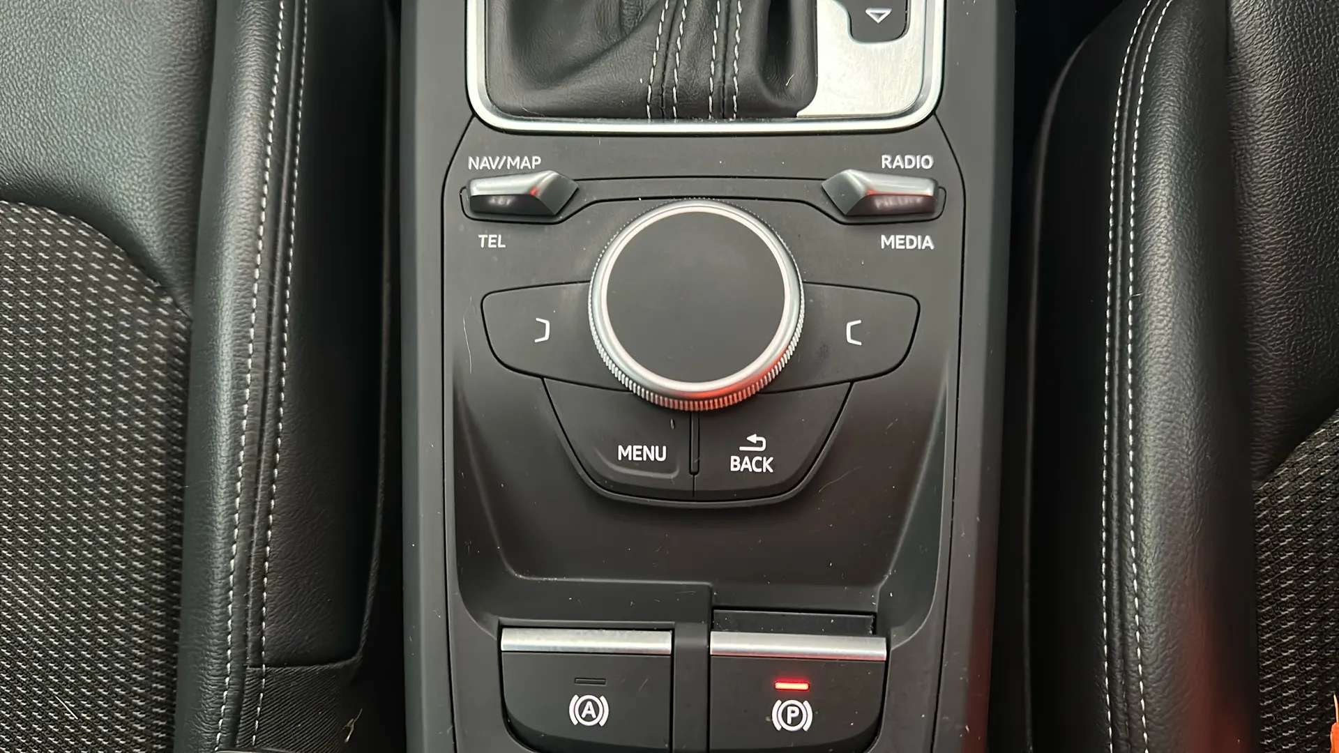 2019 AUDI Q2 2019 AUDI Q2
