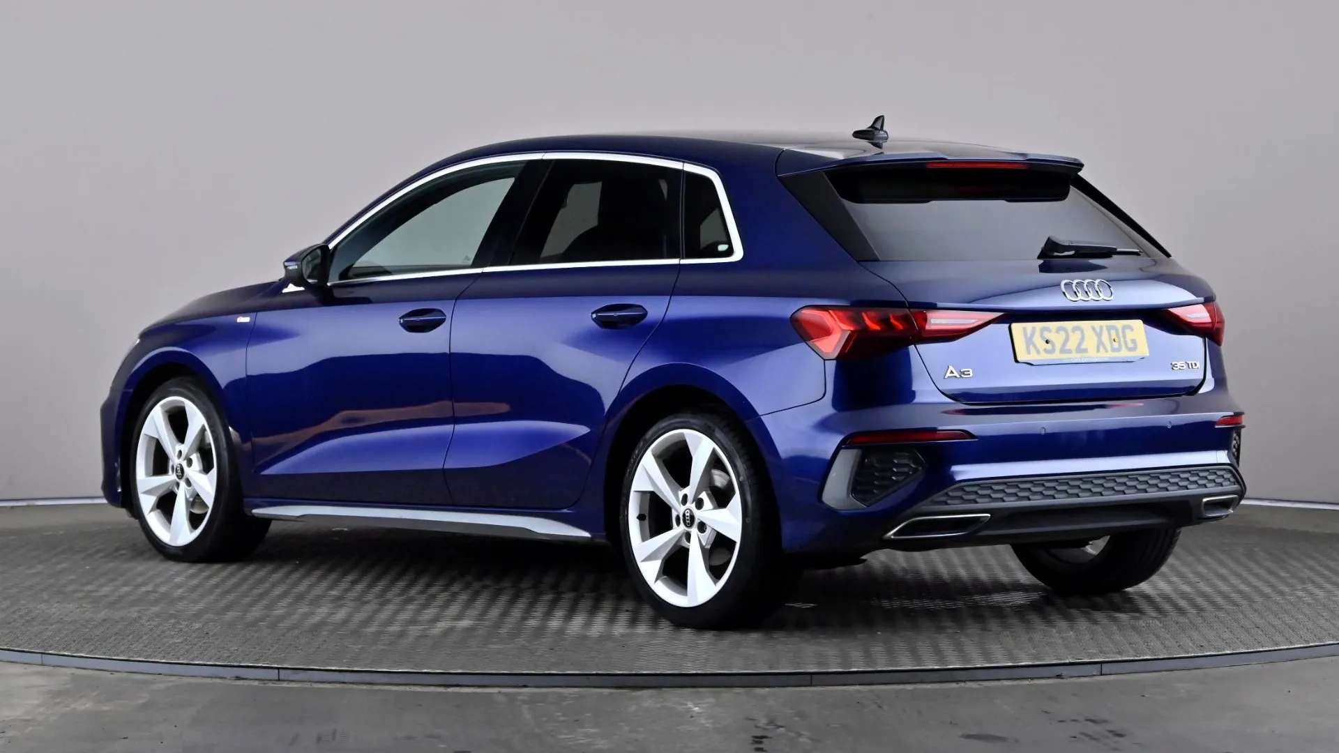 A 2022 AUDI A3 35 TDI S Line S Tronic A 2022 AUDI A3 35 TDI S Line S Tronic