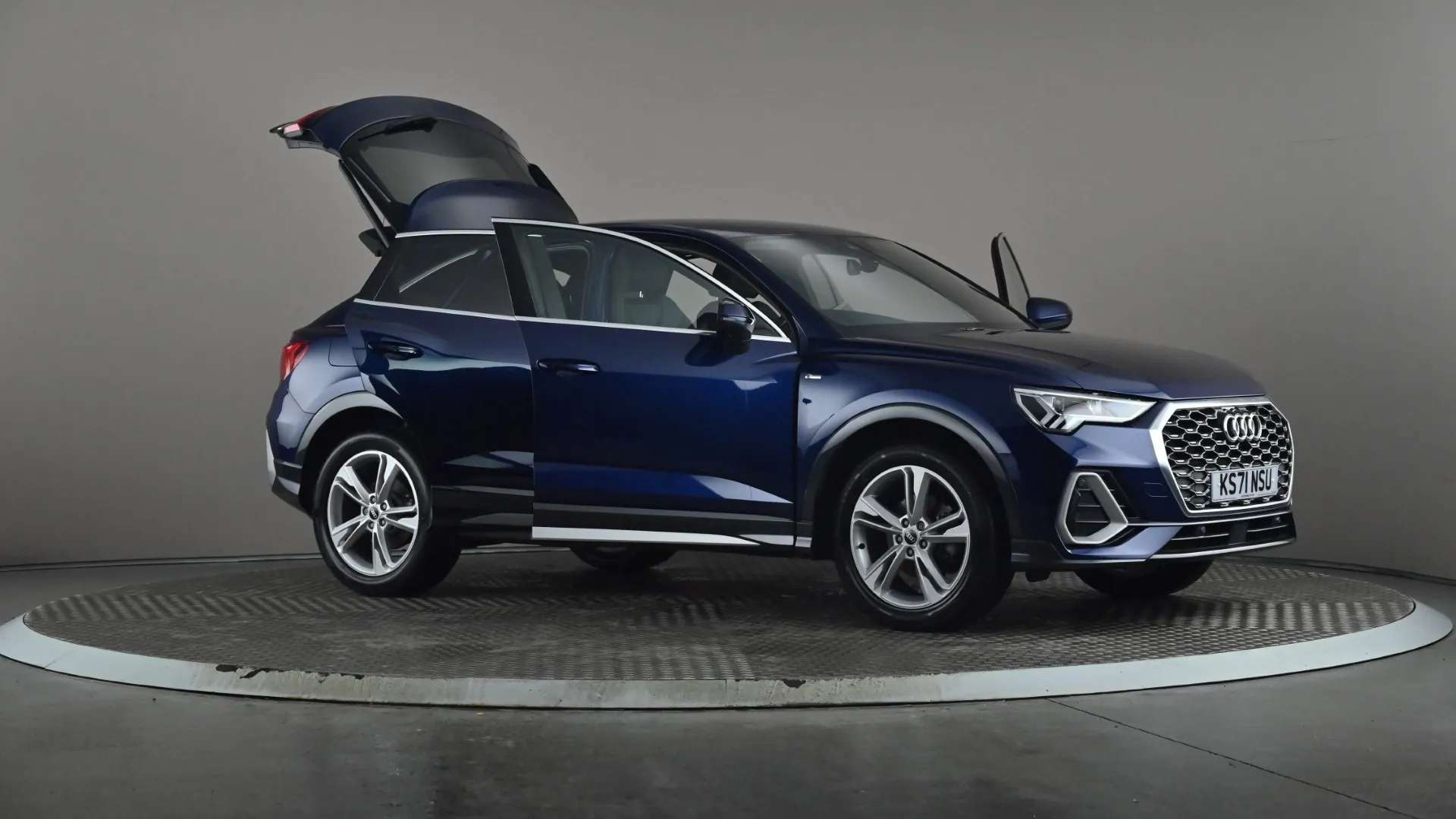 2022 AUDI Q3 2022 AUDI Q3