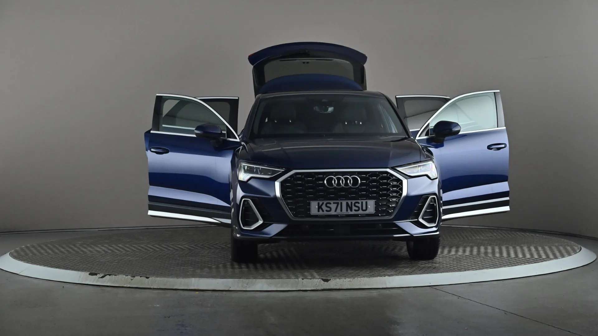 2022 AUDI Q3 2022 AUDI Q3