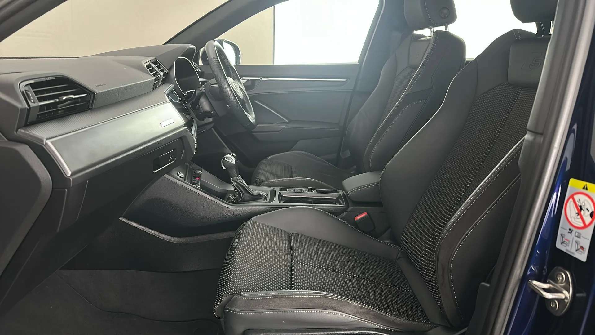 2022 AUDI Q3 2022 AUDI Q3