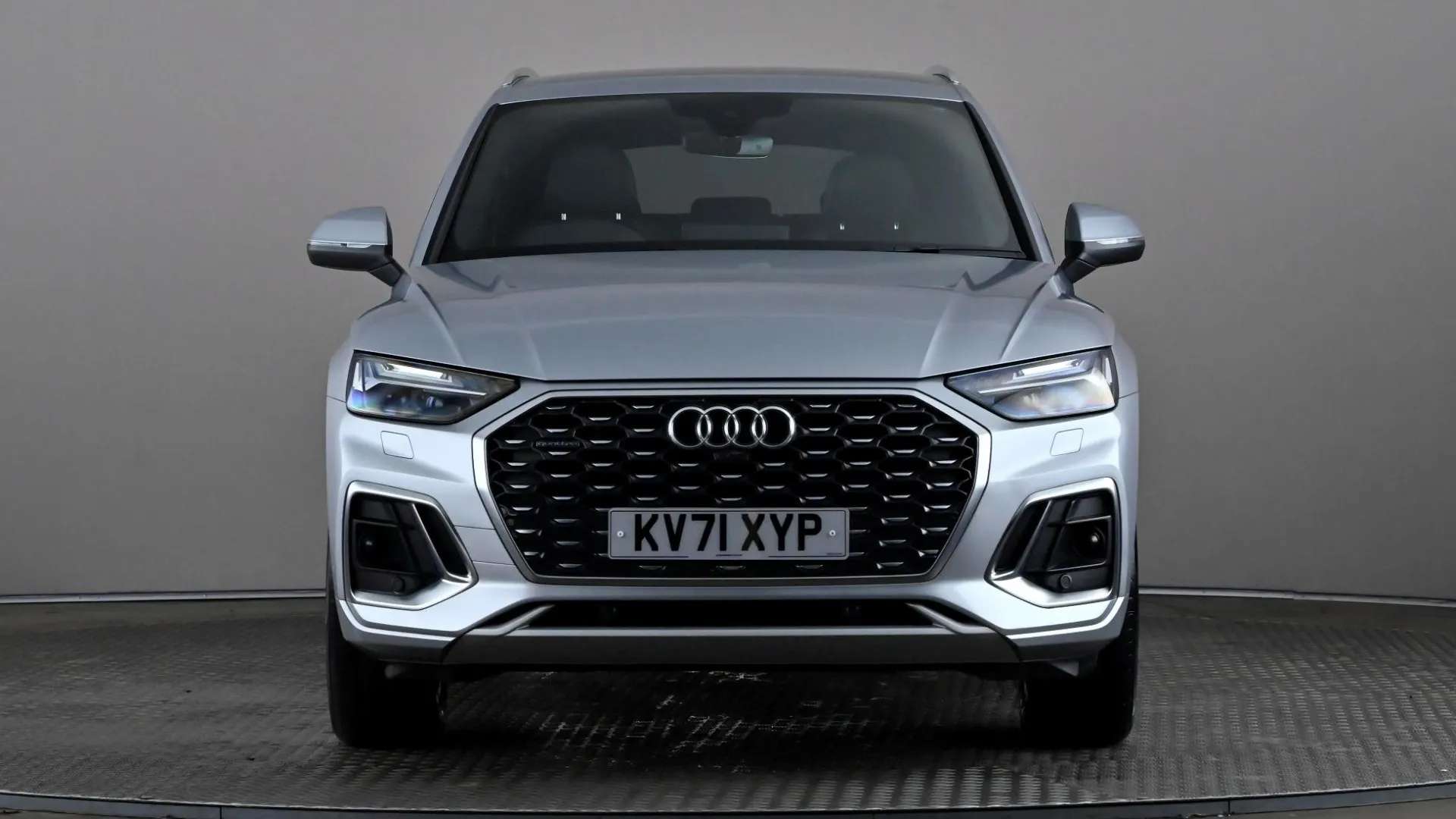 A 2021 AUDI Q5 50 TFSI e Quattro S Line S Tronic A 2021 AUDI Q5 50 TFSI e Quattro S Line S Tronic