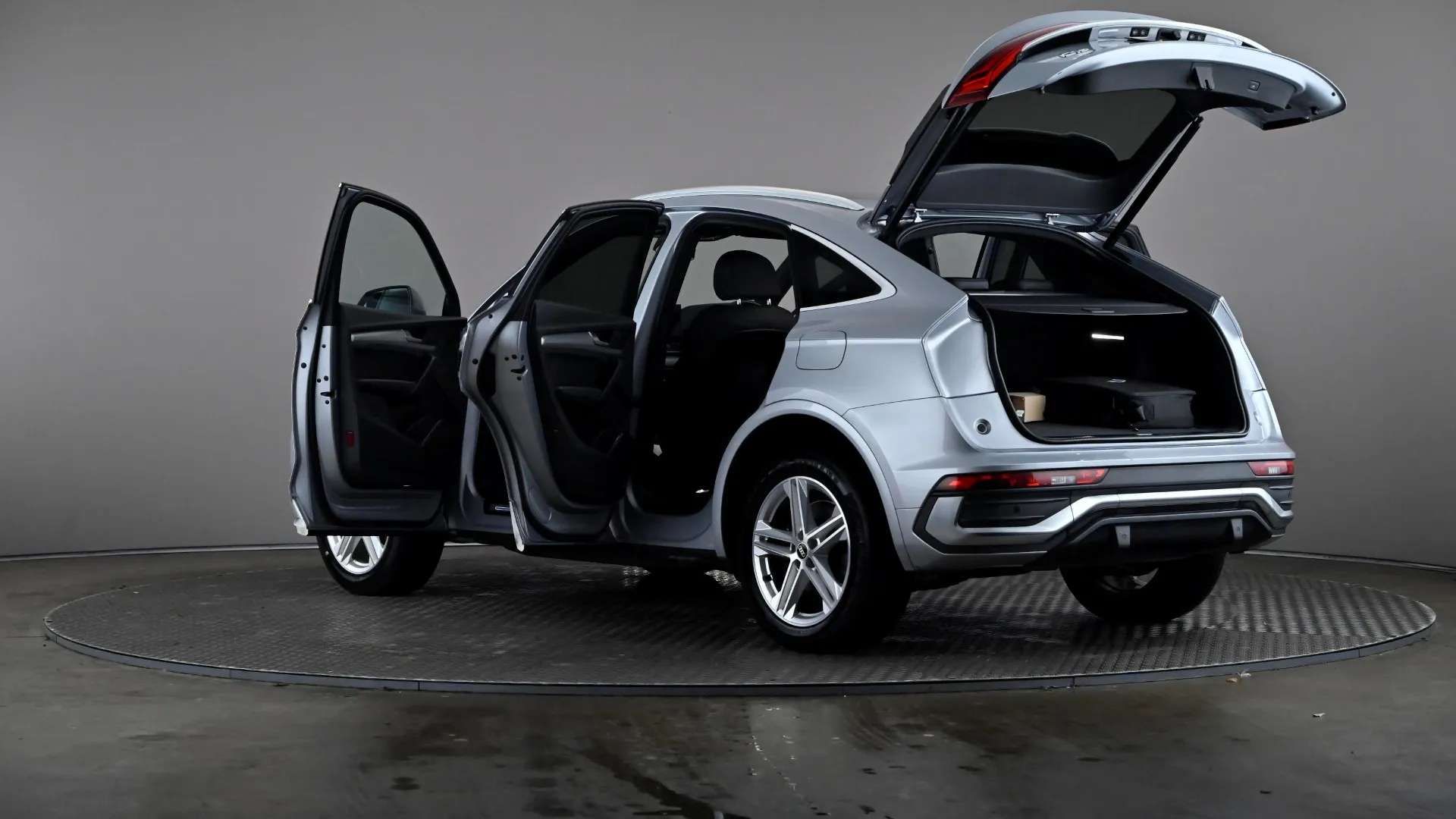 2021 AUDI Q5 2021 AUDI Q5